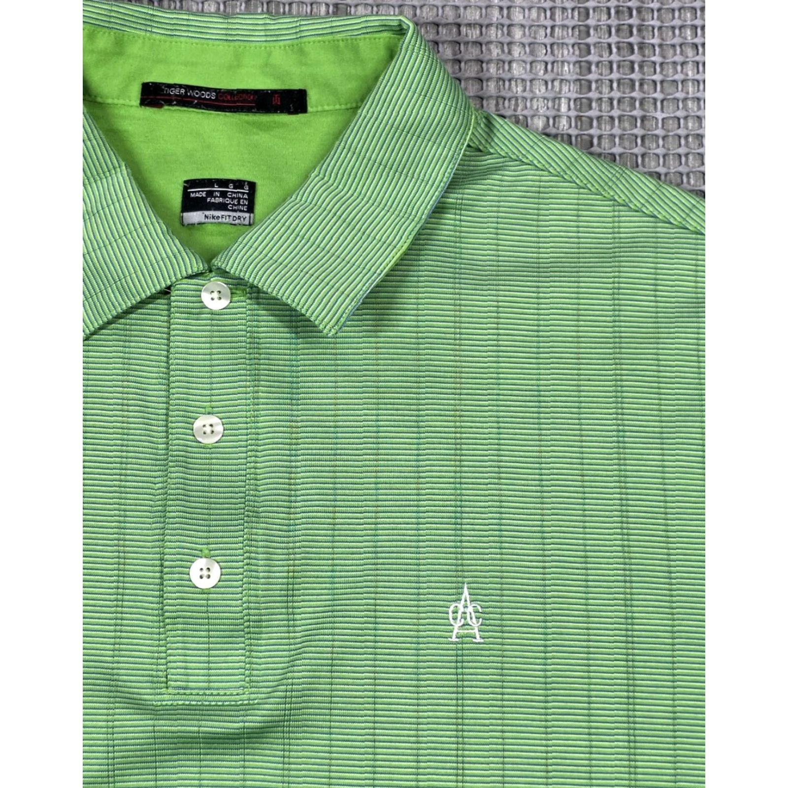 Nike VINTAGE Nike Tiger Woods Collection Fit Dry Men Polo Green Short Sleeve Golf Sz L Size US L / EU 52-54 / 3 - 3 Thumbnail