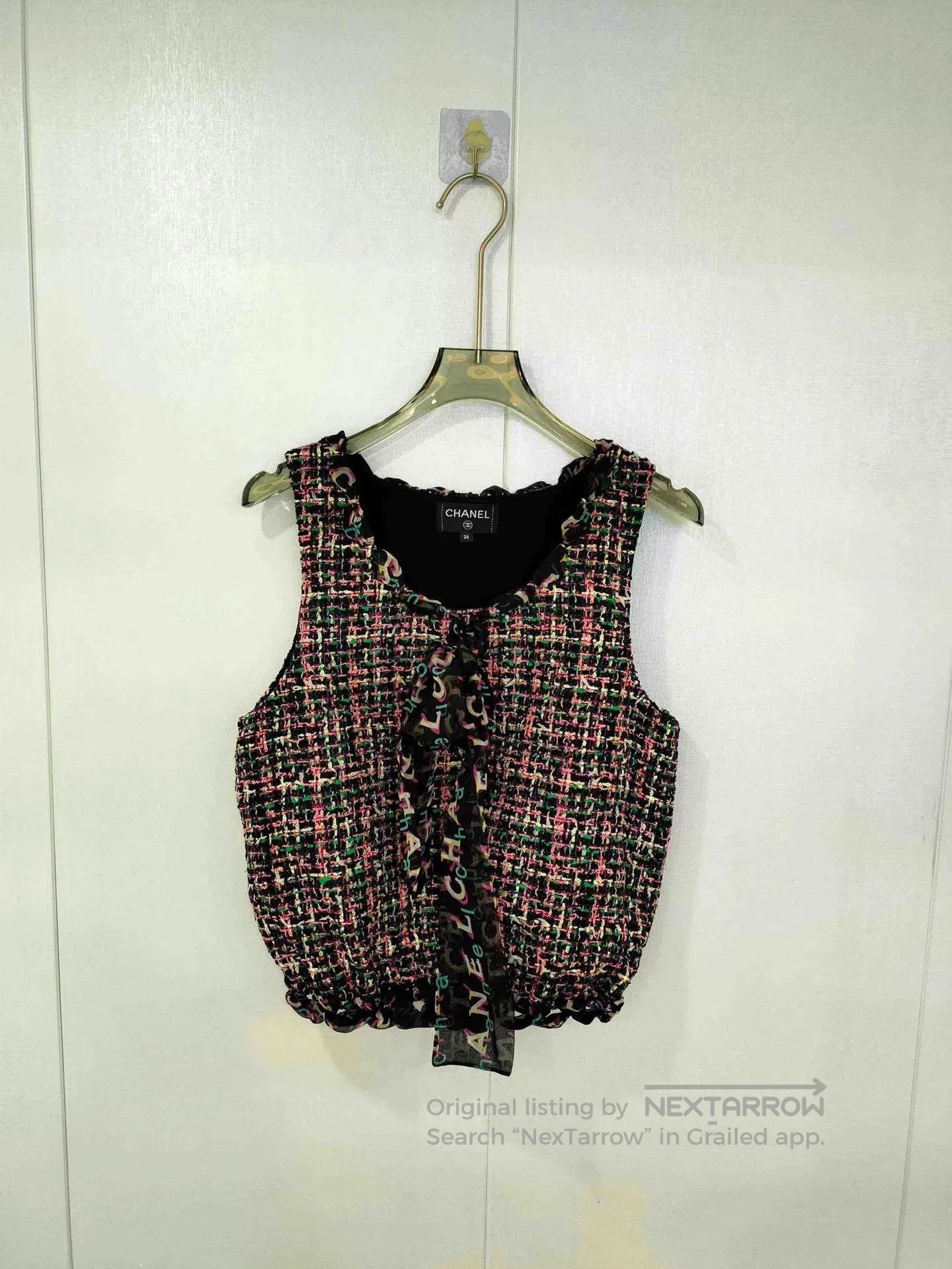 Chanel CHANEL Silk Tweed Sleeveless Vest. Size US S / EU 44-46 / 1 - 2 Thumbnail