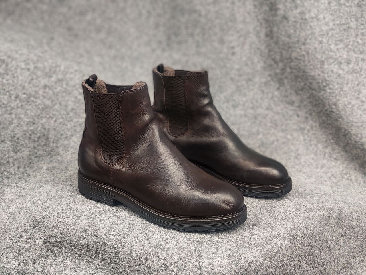 Le Grande Bleu (L.G.B.) St. Moritz Design leather fur chelsea Ankle Pull On Boots Size US 10 / IT 40 - 7 Thumbnail