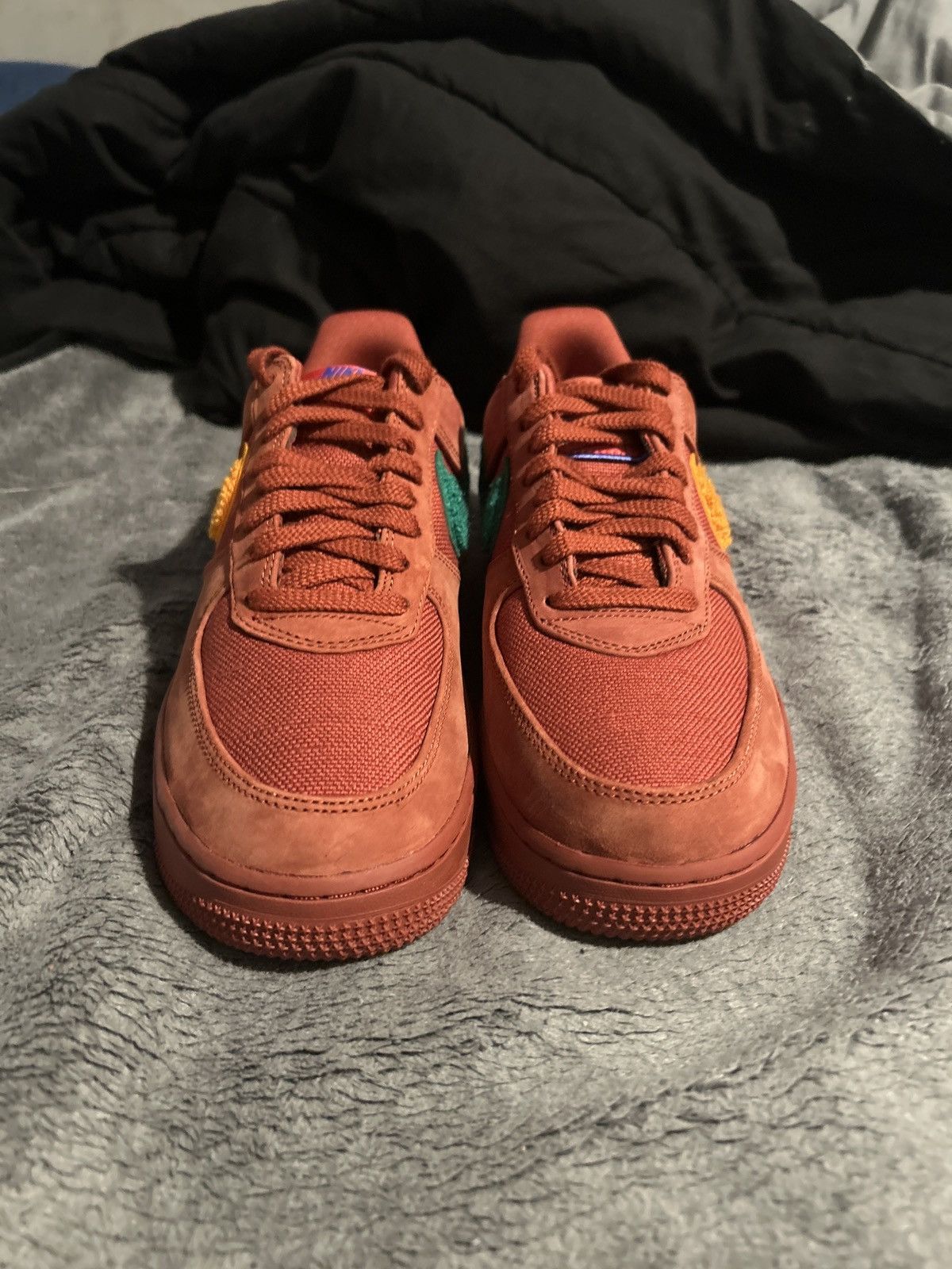 Nike Nike Air Force 1 La Familia Size US 8.5 / EU 41-42 - 3 Thumbnail