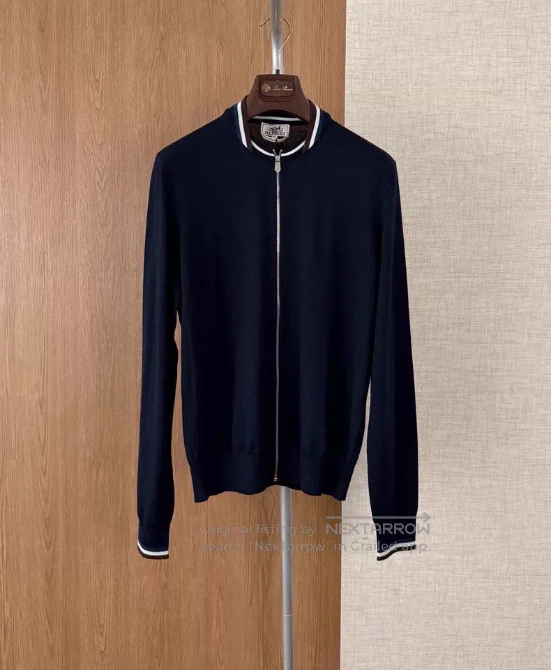 Hermes Hermes Lightweight cashmere and silk cardigan Size US XS / EU 42 / 0 - 1 Thumbnail