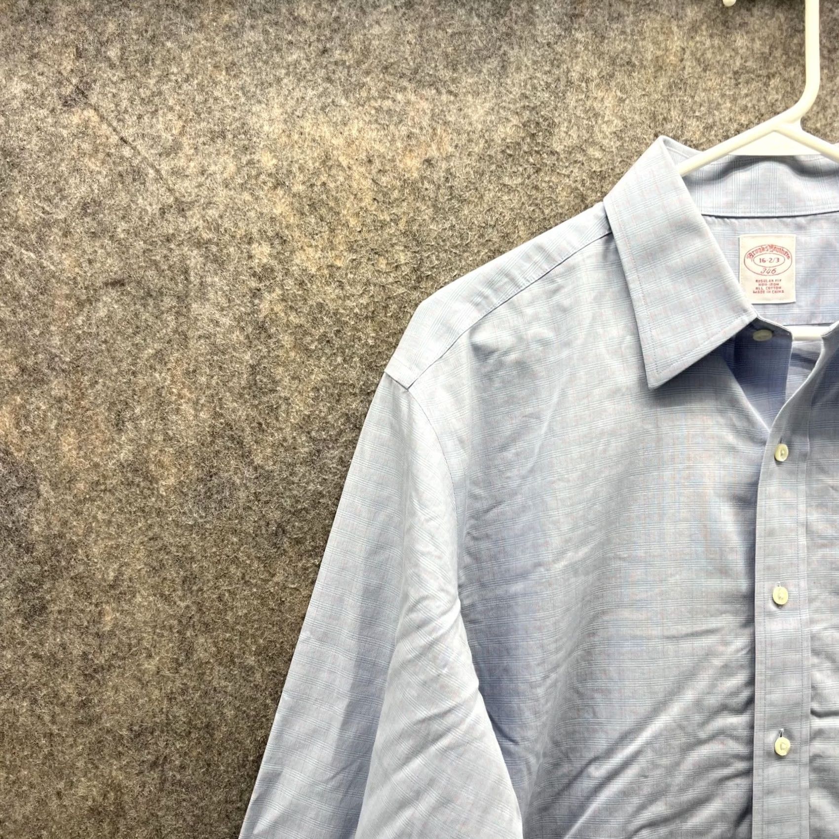 Brooks Brothers VINTAGE Brooks Brothers 346 Shirt Men 16 2/3 Blue Casual Button-Down Regular Preppy Size US L / EU 52-54 / 3 - 3 Thumbnail