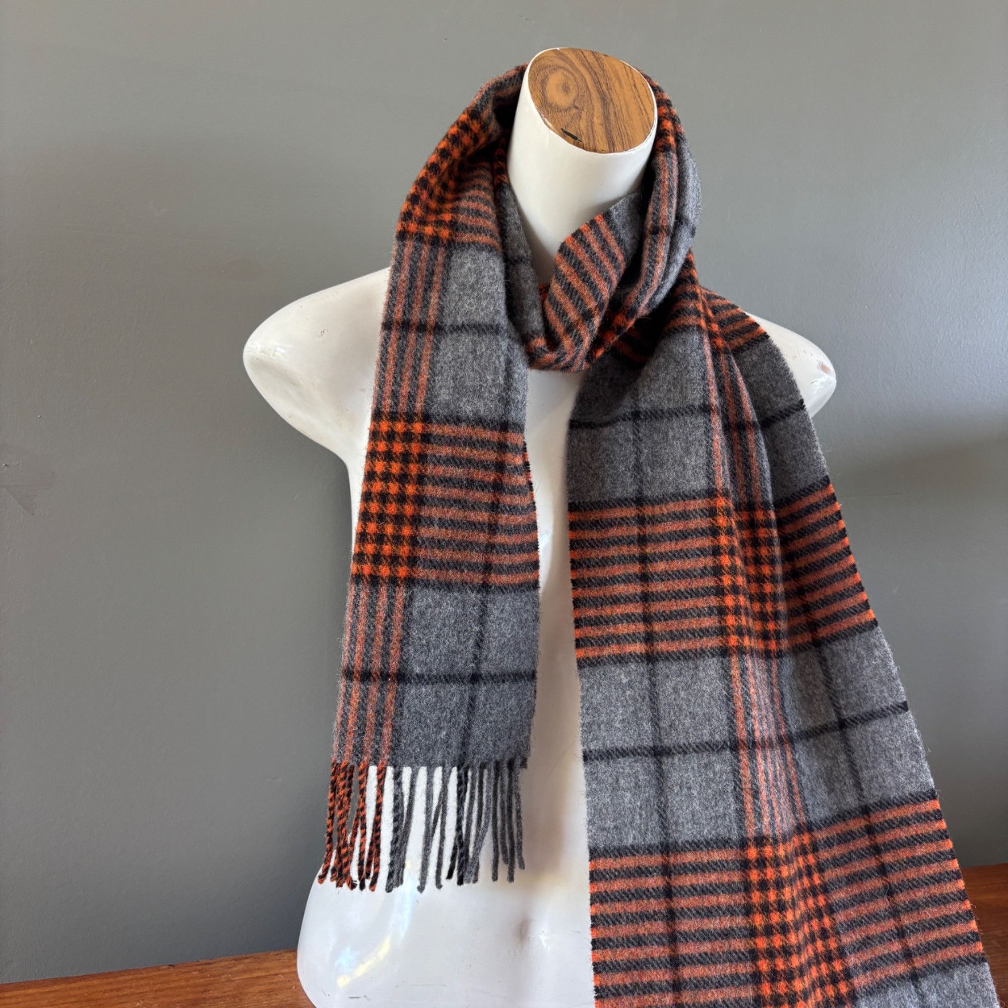 Other The Woolen Market Ireland Wool Plaid Scarf Gray Orange Tarta Size ONE SIZE - 4 Thumbnail