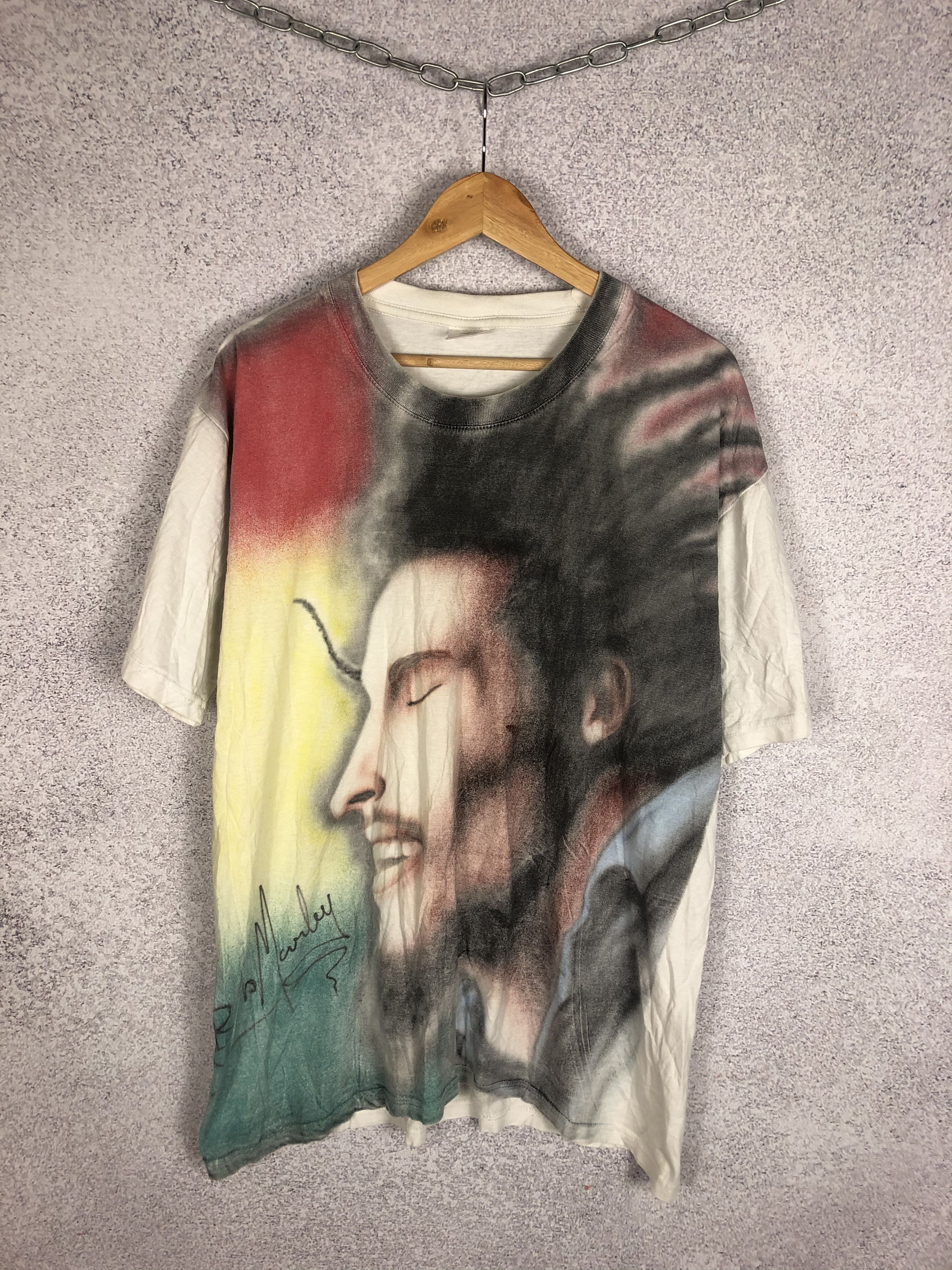 Bob Marley Vintage Bob Marley Rastaman Overprint 90s Band T Shirt Size US XXL / EU 58 / 5 - 1 Thumbnail