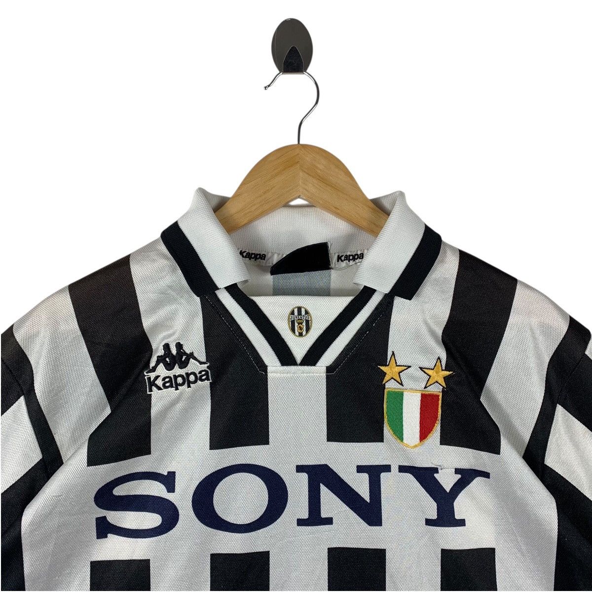 Kappa × Vintage Vintage 90s JUVENTUS HOME kappa jersey 96-97 seasons Size US L / EU 52-54 / 3 - 2 Thumbnail