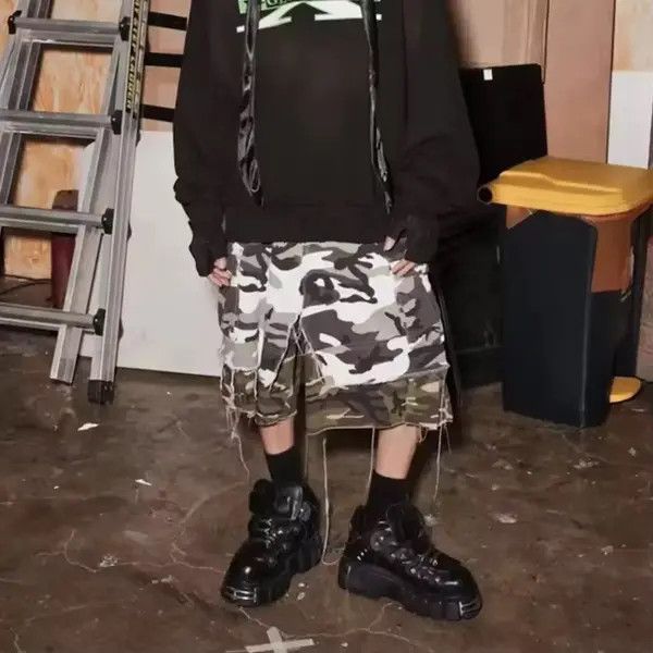 Japanese Brand Kihara x Kida Fake Two Piece Spliced Camouflage Cargo Shorts Size US 32 / EU 48 - 7 Thumbnail
