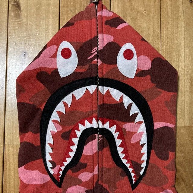 Bape 🔥NFS limited🔥 BAPE Pharrell Camo Shark Full Zip Hoodie NIGO Size US M / EU 48-50 / 2 - 4 Thumbnail