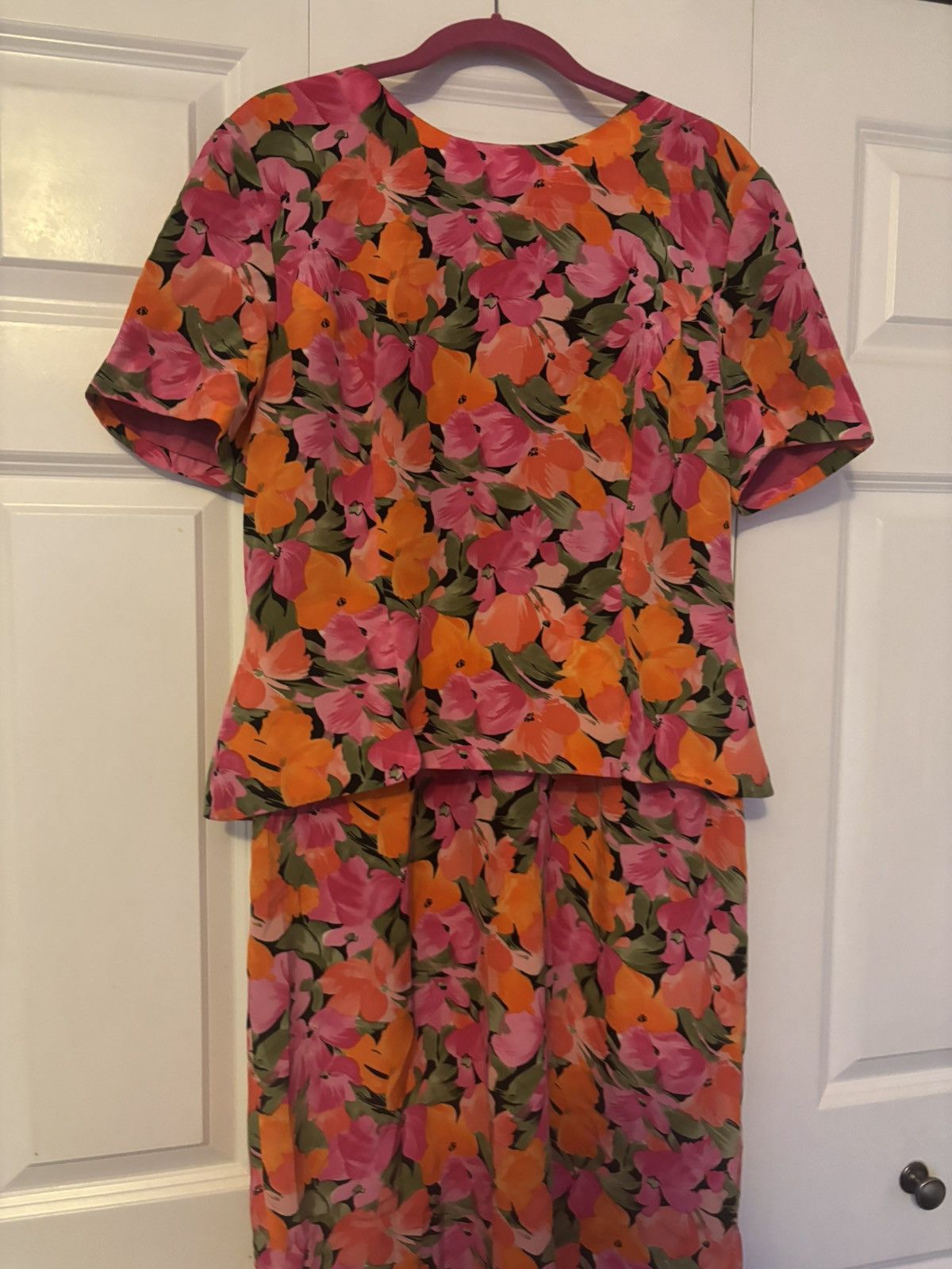 Vintage Vintage Silk Midi Floral Vibrant Dress Like New Large Size L / US 10 / IT 46 - 2 Thumbnail