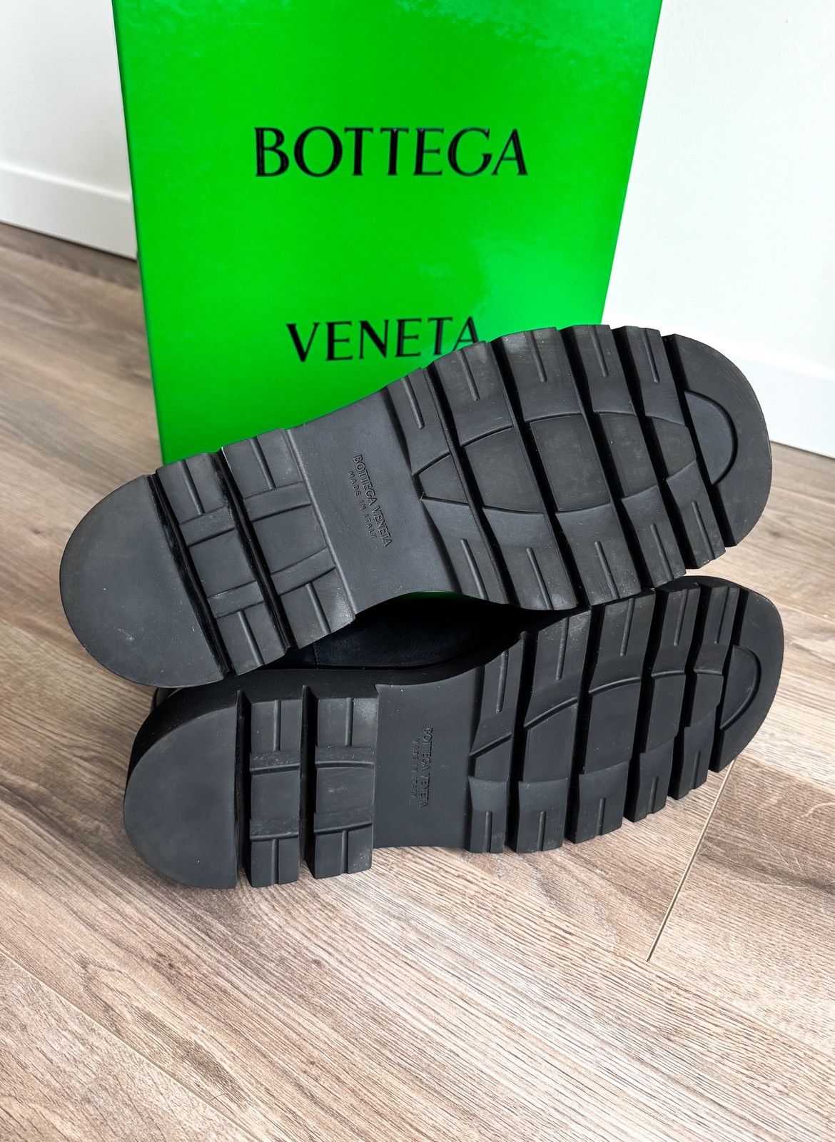 Bottega Veneta Men’s Bottega Veneta Lug Chelsea boots black leather 13 US Size US 13 / EU 46 - 10 Thumbnail
