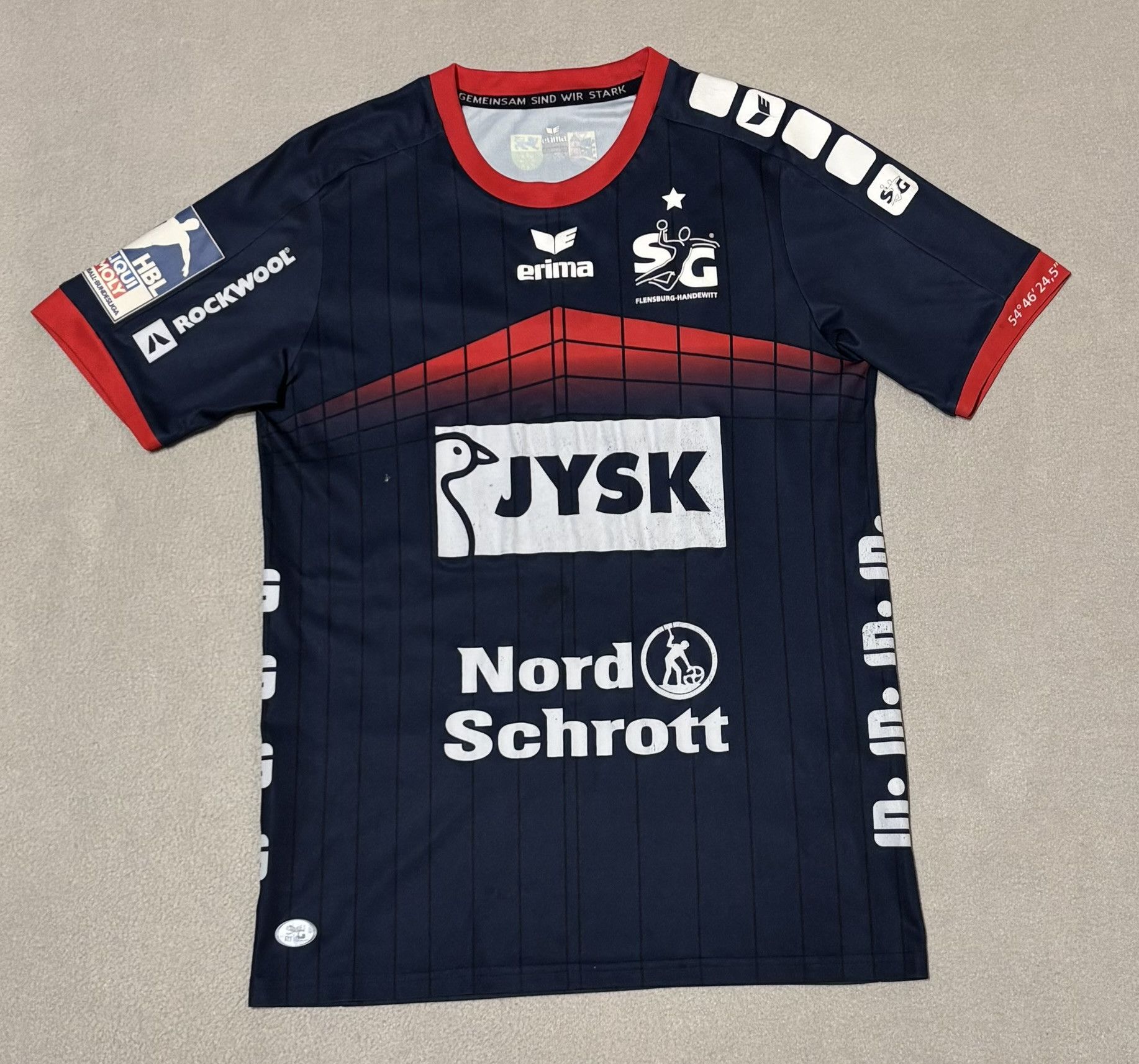 Erima SG Flensburg-Handewitt 2021/2022 Erima Handball Jersey Size US M / EU 48-50 / 2 - 5 Thumbnail
