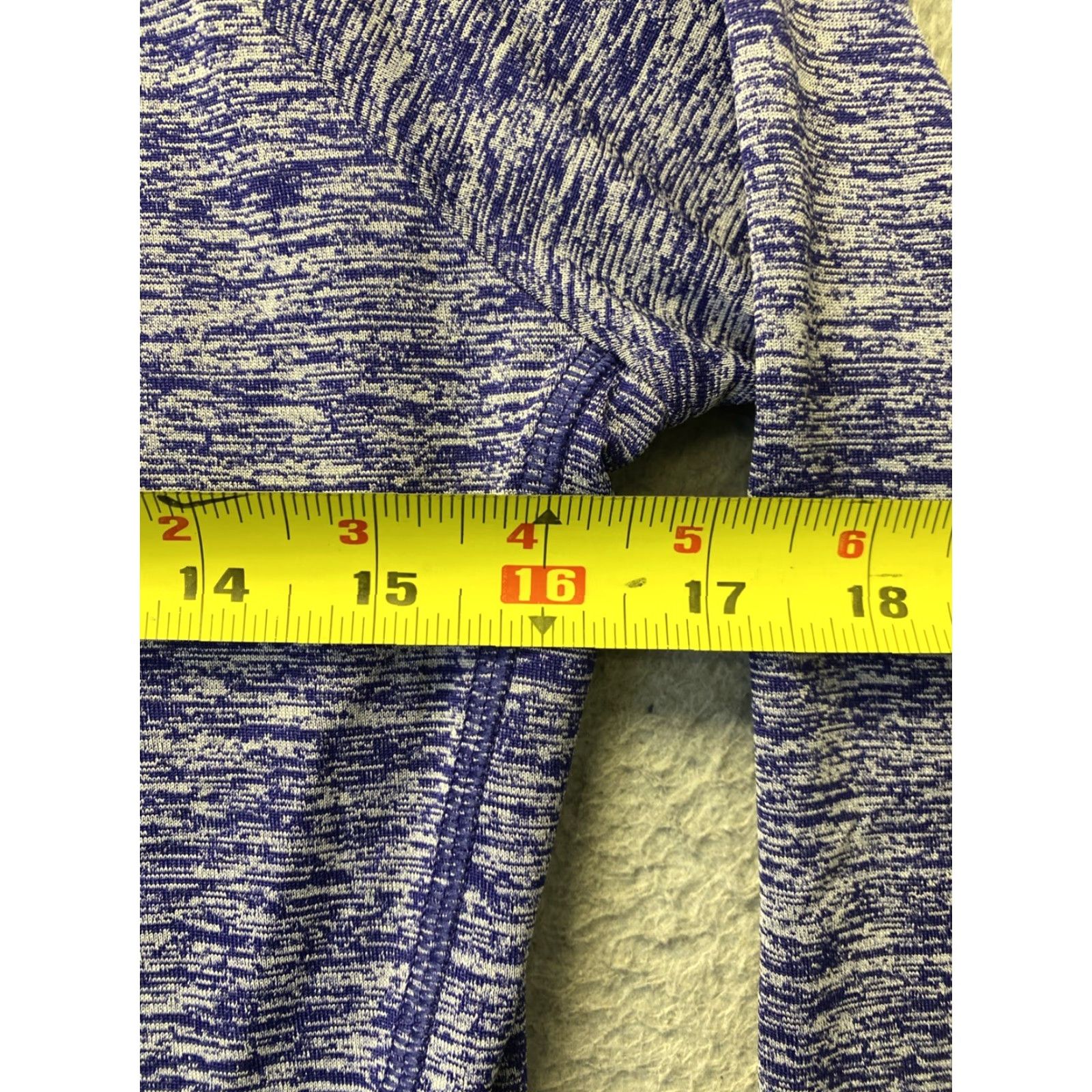 Under Armour Under Armour Womens Half-Zip Performance Pullover Blazing Purple S 122-7 Size S / US 4 / IT 40 - 6 Thumbnail