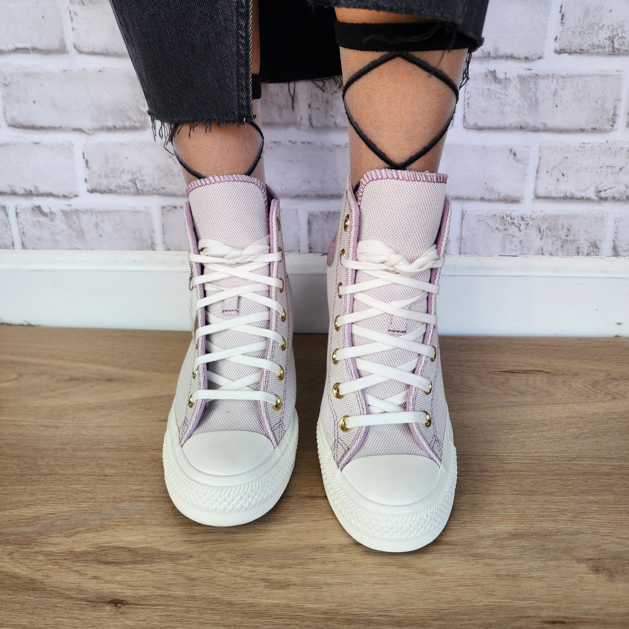 Converse ⭐Converse Chuck Taylor Wedge Platform Hi 7.5 Womens shoes Sn Size US 7.5 / IT 37.5 - 4 Thumbnail