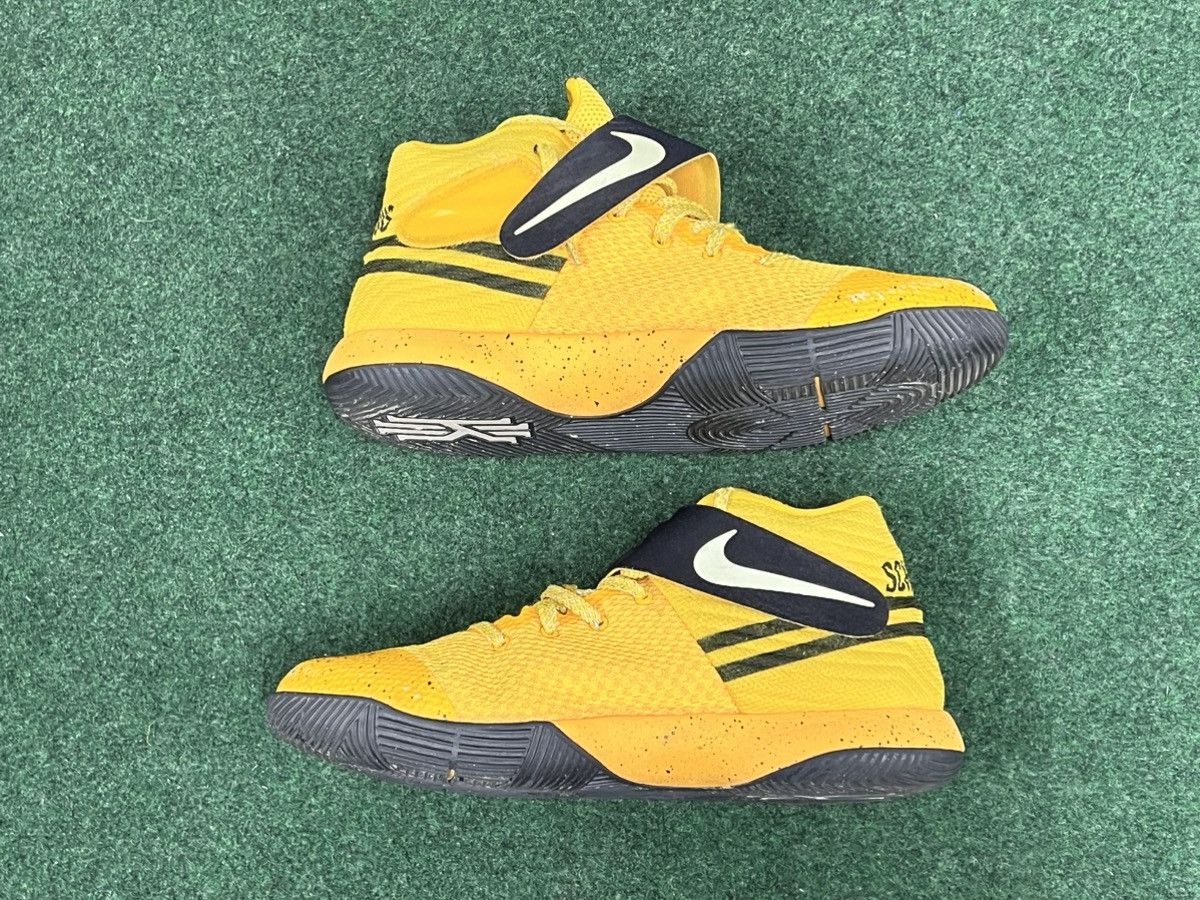 Nike 2016 Kyrie 2 School Bus Size US 7 / EU 40 - 4 Thumbnail