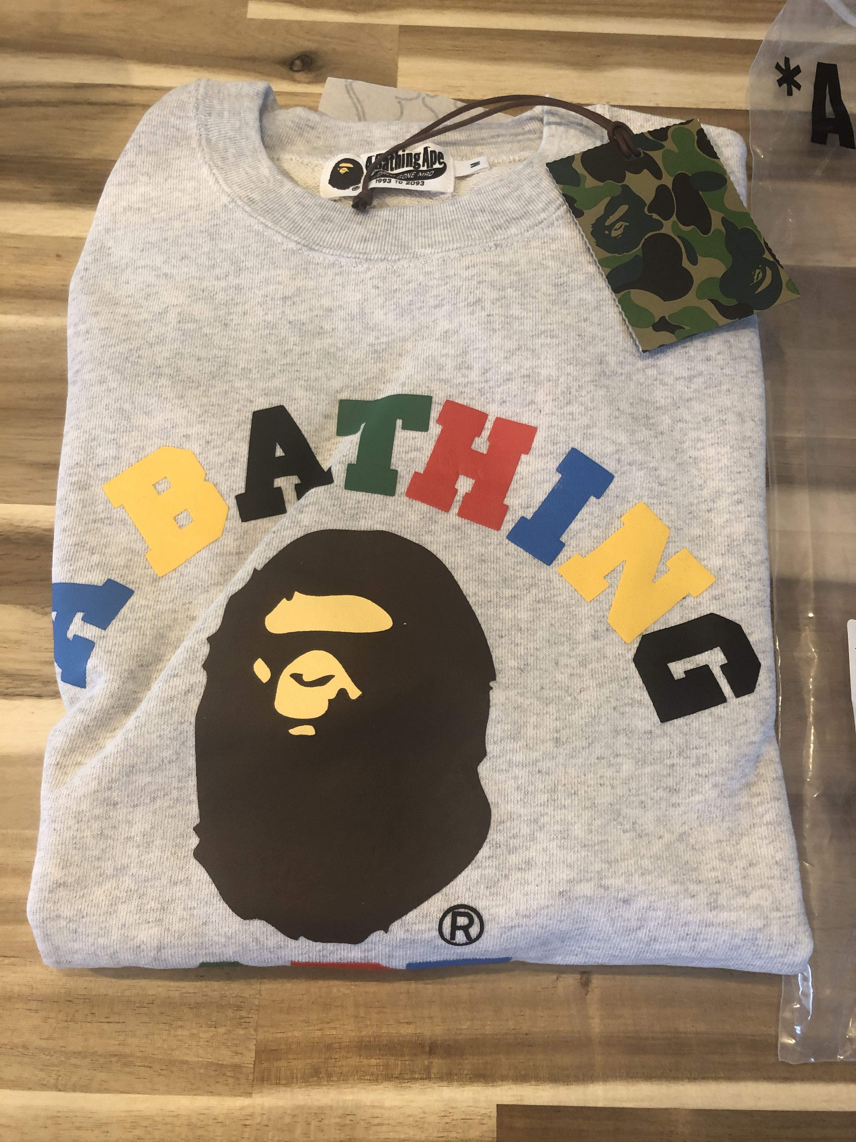 Bape A BATHING APE BAPE MULTICOLOR COLLEGE CREWNECK SWEATSHIRT Size US M / EU 48-50 / 2 - 9 Thumbnail