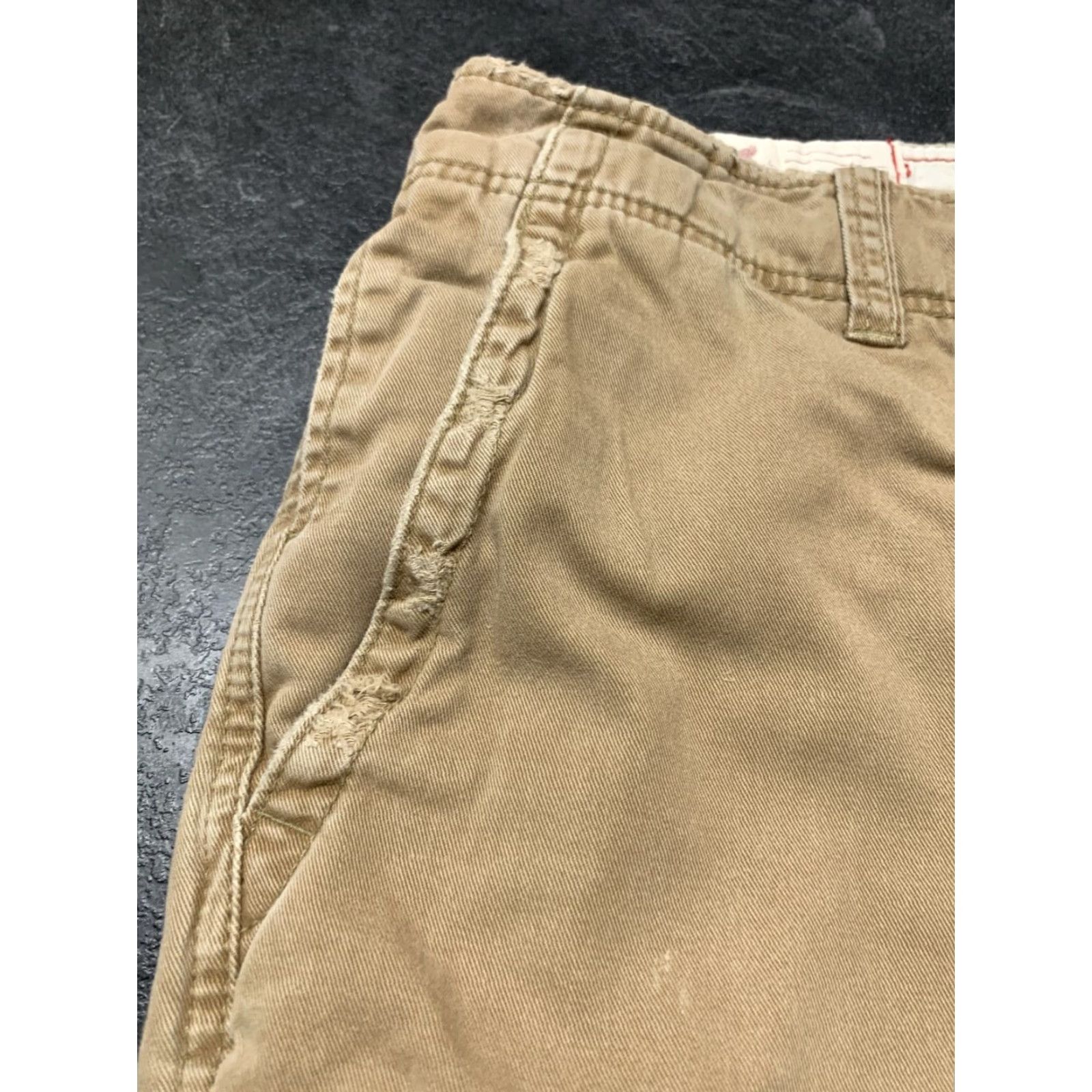 Vintage AMERICAN EAGLE Cargo Shorts Mens Size 31 Brown Regular Fit Casual Size US 31 - 4 Thumbnail