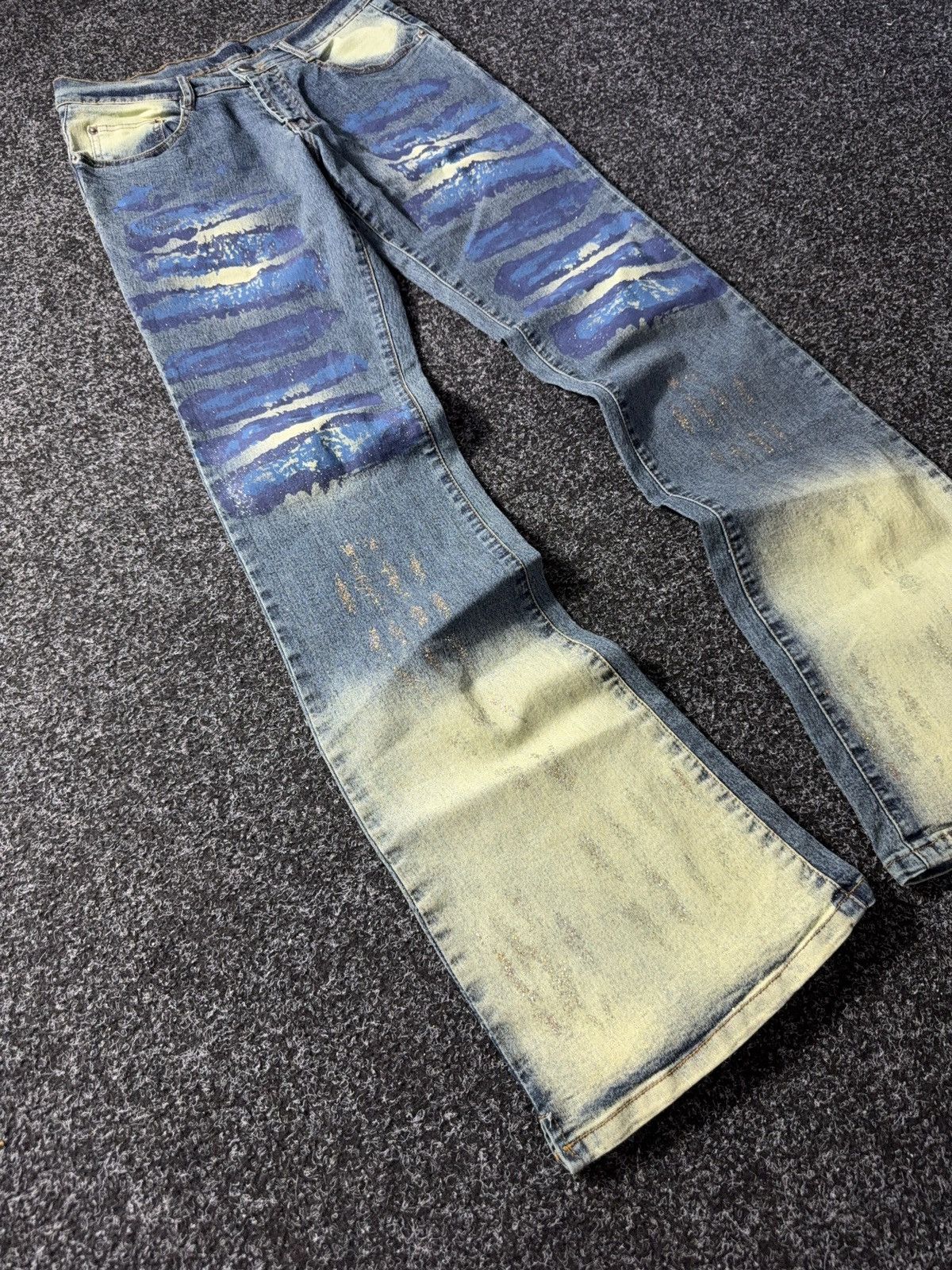 If Six Was Nine × Japanese Brand × Le Grande Bleu (L.G.B.) Vintage 2000s Japanese style Y2K Denim Faded Flared Pants Size 28" / US 6 / IT 42 - 2 Thumbnail