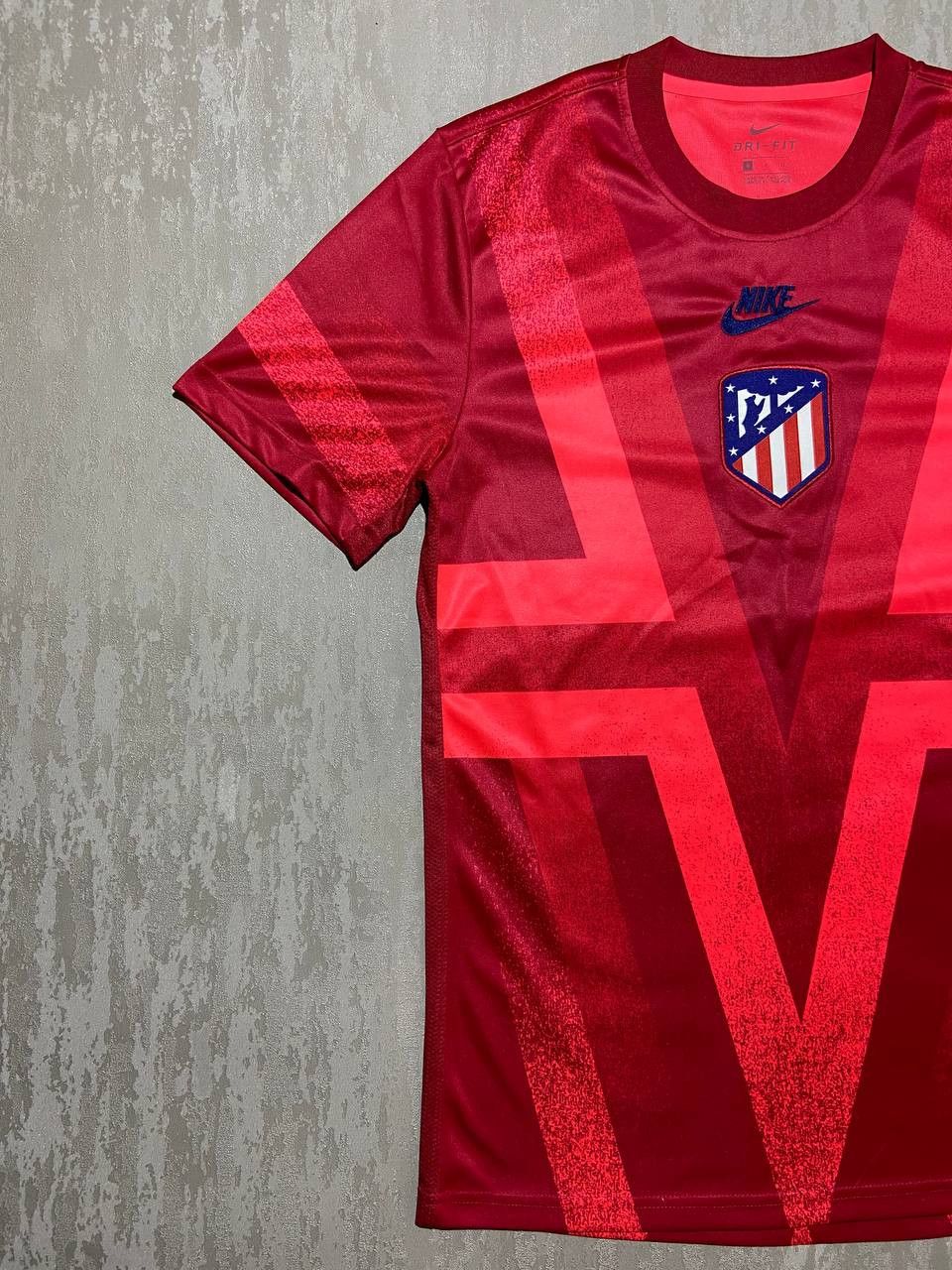 Nike Atletico Madrid FC Nike logo Soccer Jersey football jersey Size US S / EU 44-46 / 1 - 2 Thumbnail