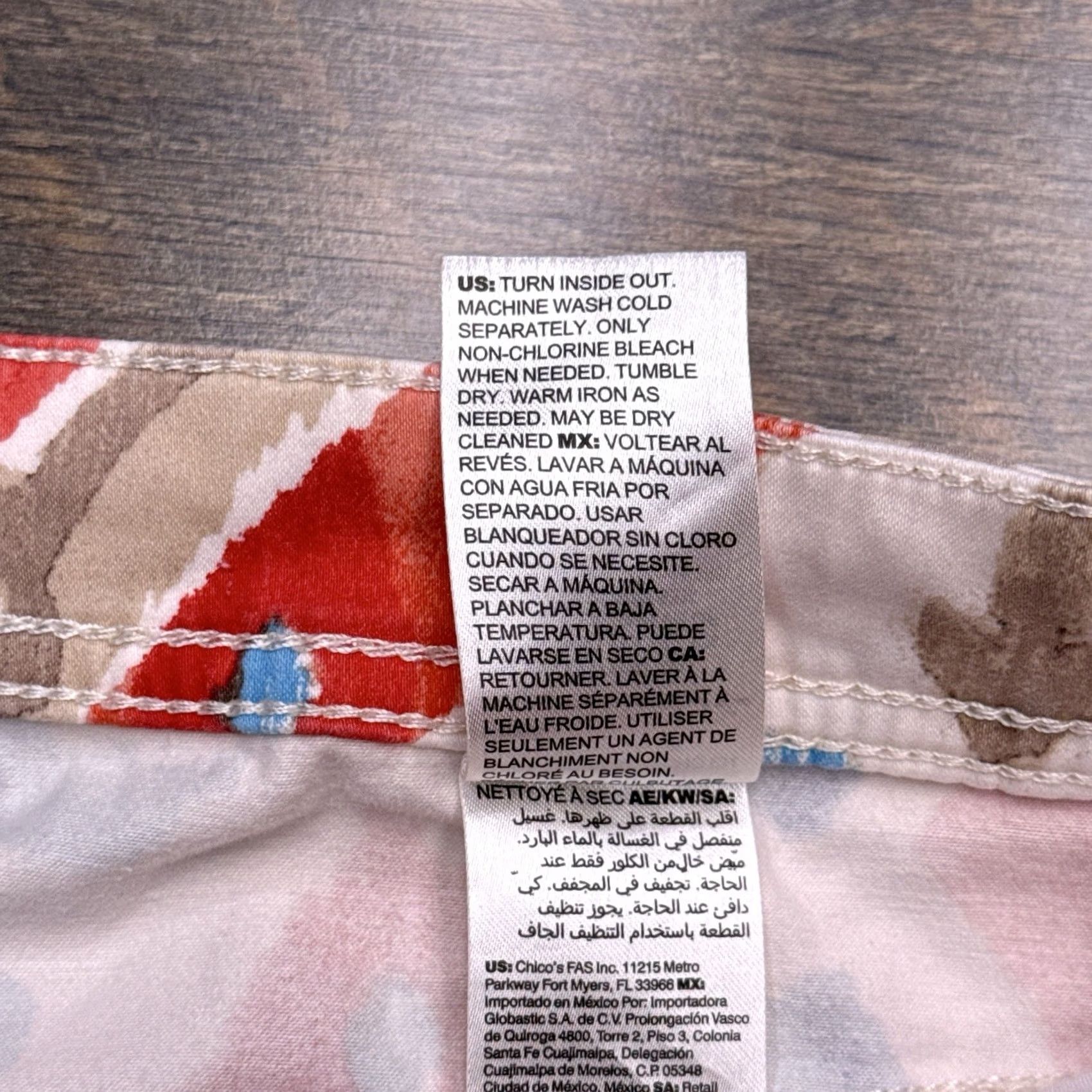 Vintage Chicos Womens Chicos's Chicos 2.5 Red Argyle High Rise Cropped Pants Stretch Knit Cotton Blend Zip Size 26" / US 2 / IT 38 - 6 Thumbnail