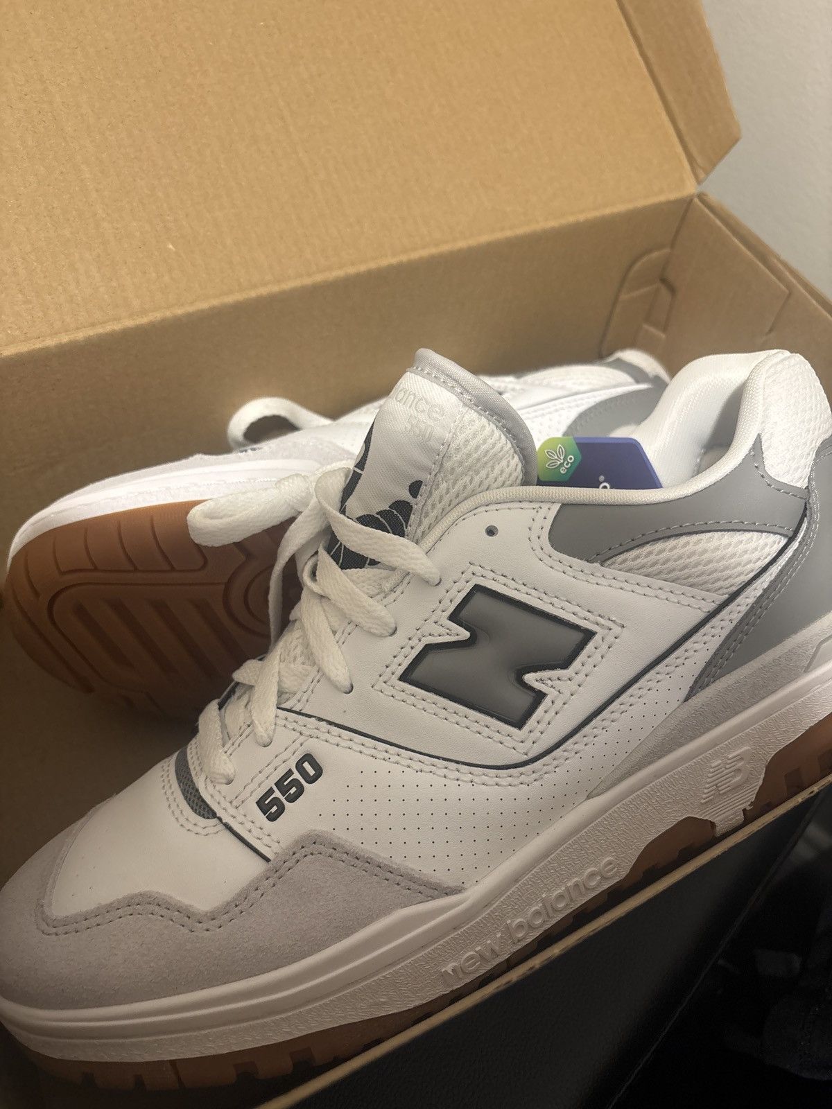 New Balance New balence 550 white and grey Size US 8.5 / EU 41-42 - 6 Thumbnail