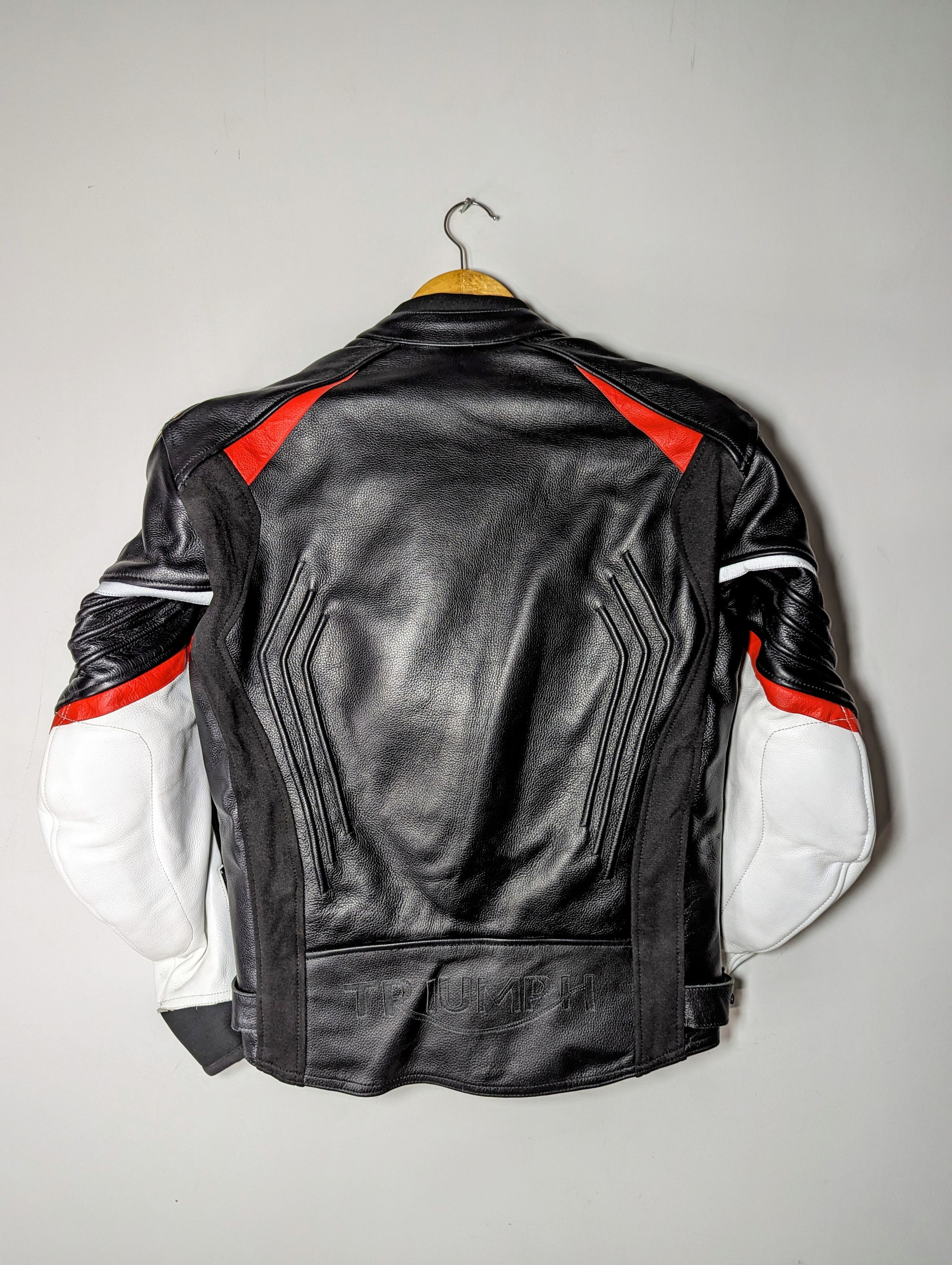 Other 🔥 Triumph 🔥 Motorcycles LEATHER JACKET RACING STREETWEAR Size US M / EU 48-50 / 2 - 5 Thumbnail