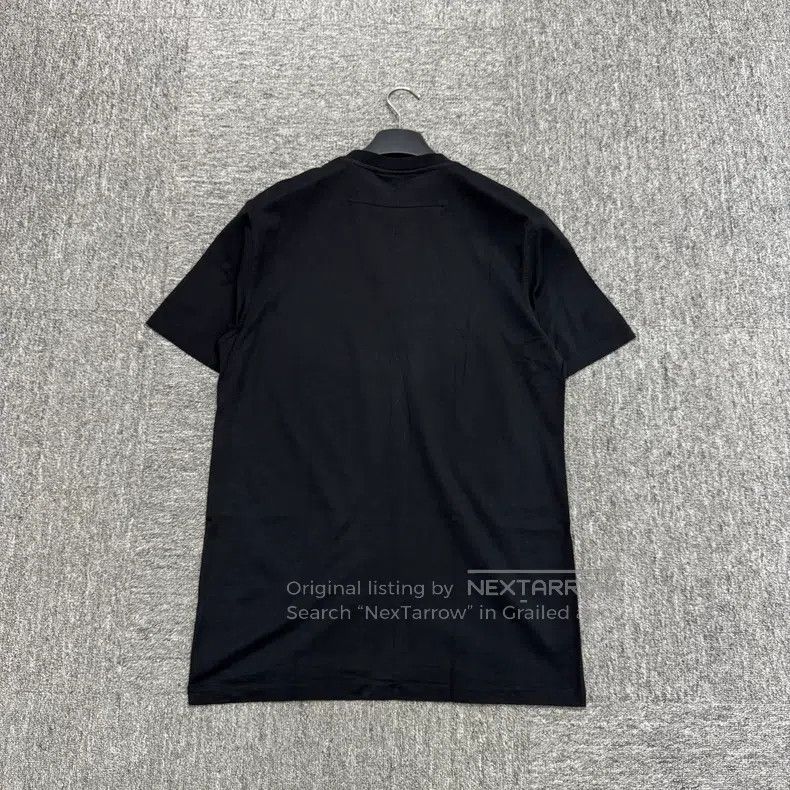 Givenchy Givenchy Doberman Printed Short Sleeve Size: M Size US M / EU 48-50 / 2 - 5 Thumbnail