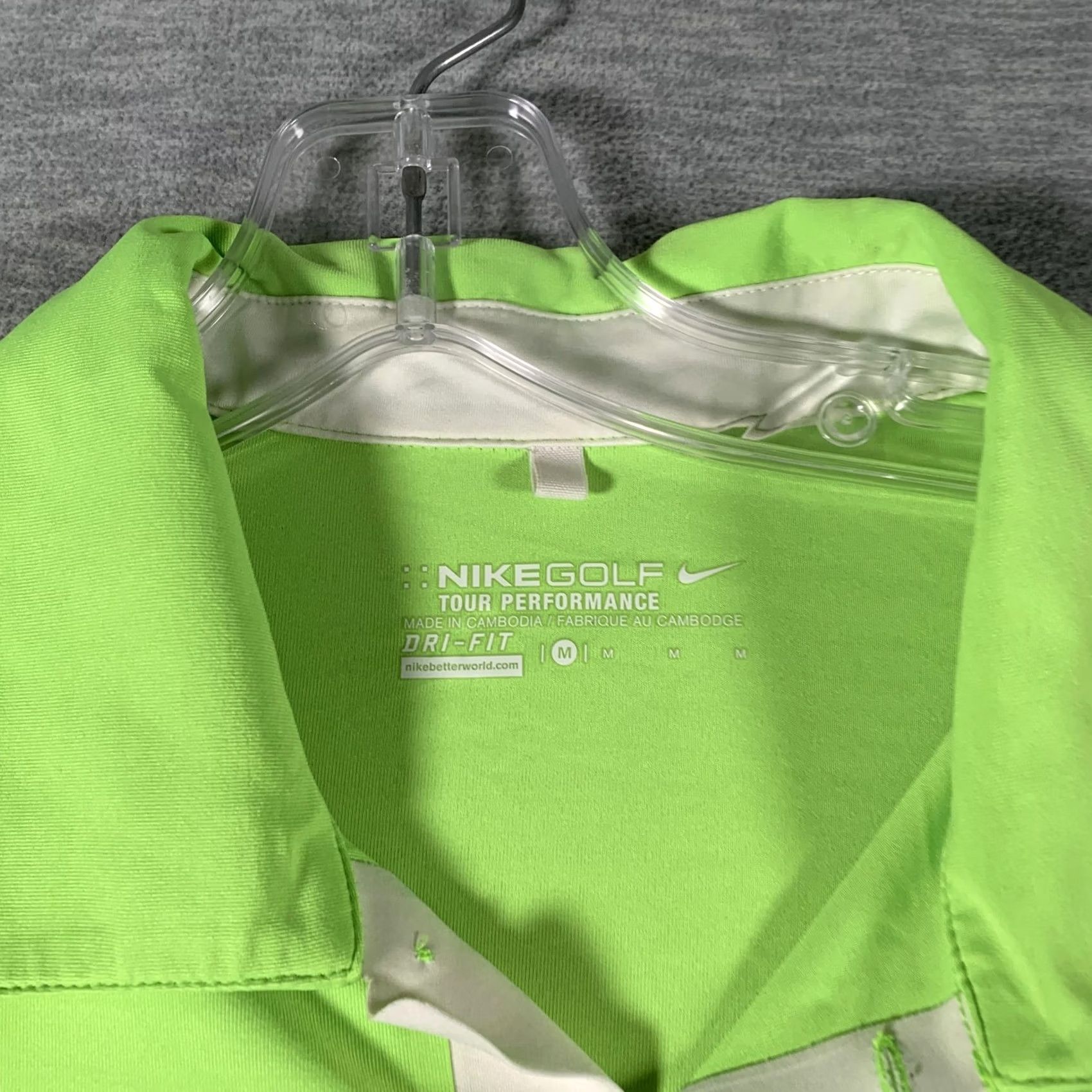 Nike Nike Golf Polo Shirt Mens Medium Green Dri-FIT Tour Performance Golf Stretch Size US M / EU 48-50 / 2 - 4 Thumbnail