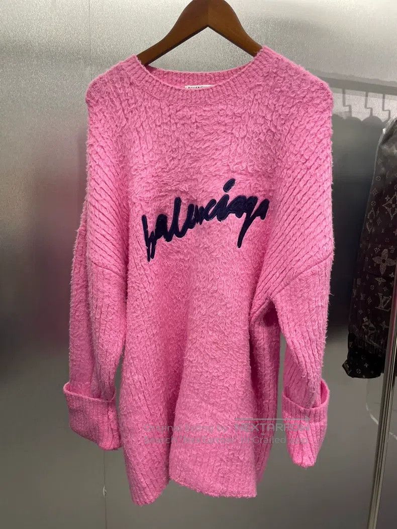 Balenciaga Balenciaga Sweater Size US S / EU 44-46 / 1 - 2 Thumbnail