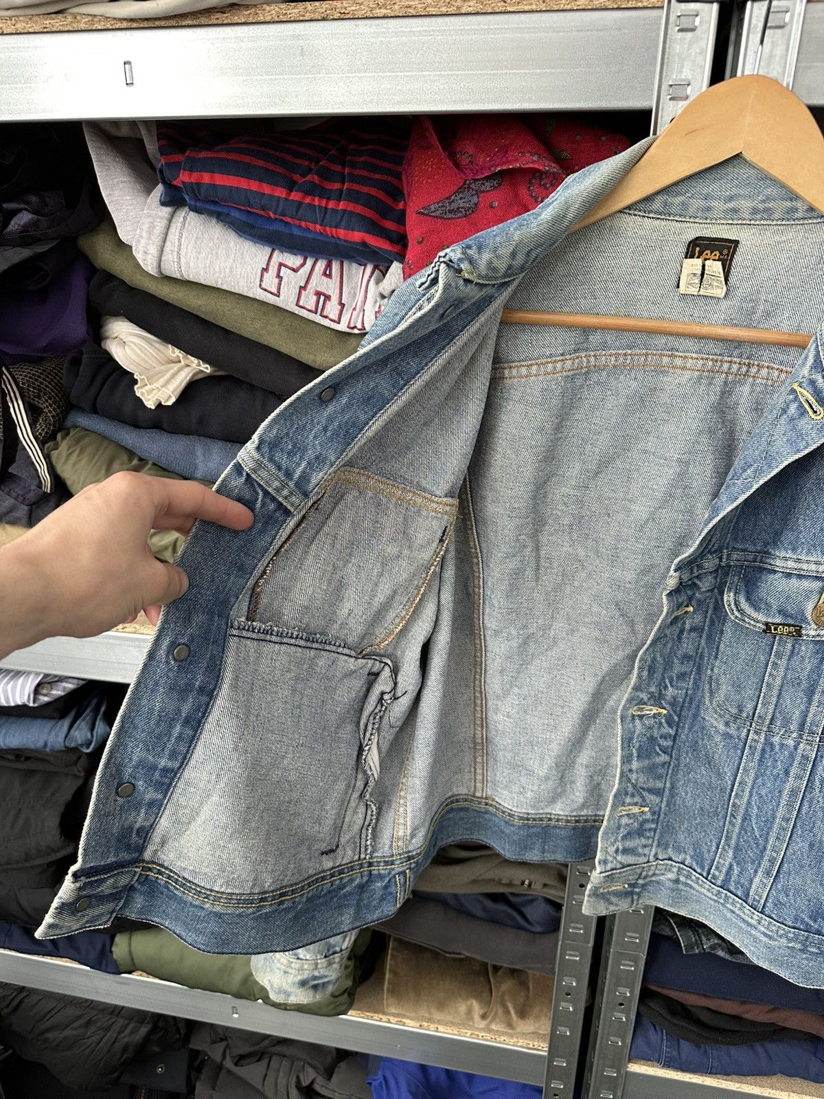 Lee 🚨Crazy Vintage 90s Lee Riders Blue Denim Trucker Jacket USA Size US S / EU 44-46 / 1 - 13 Thumbnail