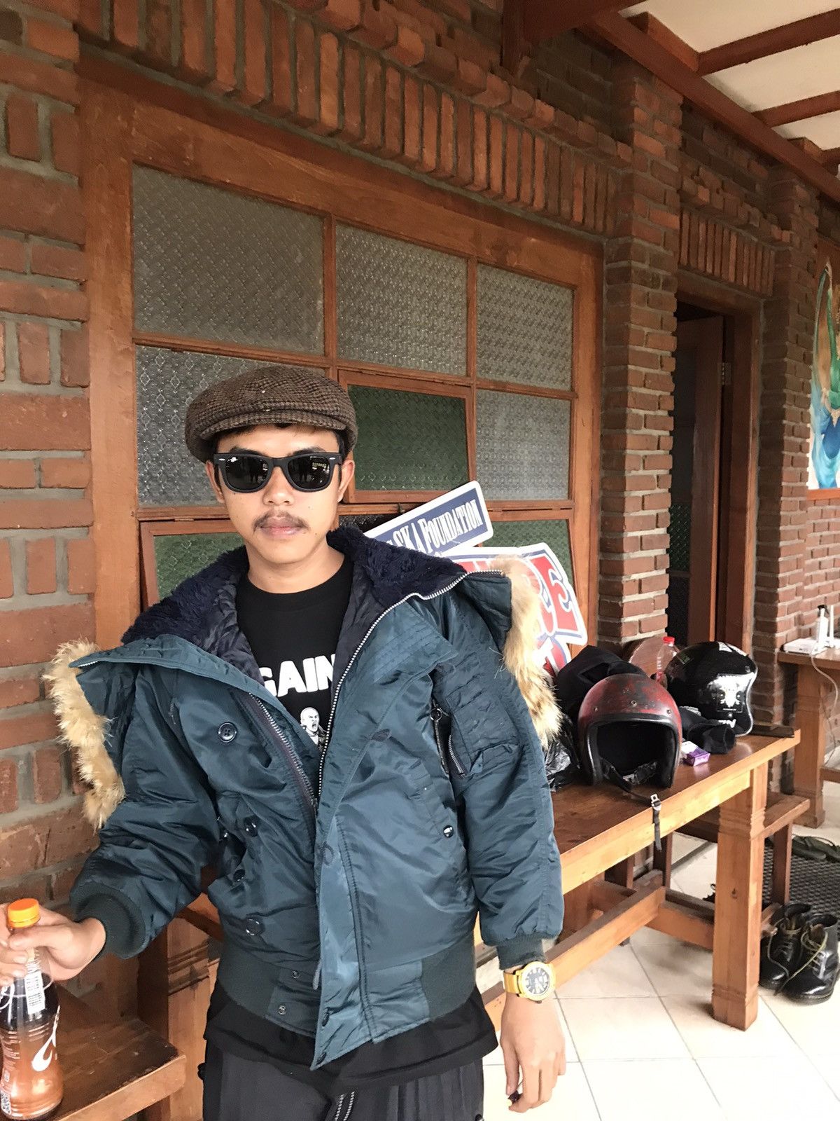 Alpha Industries × Vintage Alpha Industries N2b Faux Fur Attached Hood Bomber Jacket Size US M / EU 48-50 / 2 - 5 Thumbnail