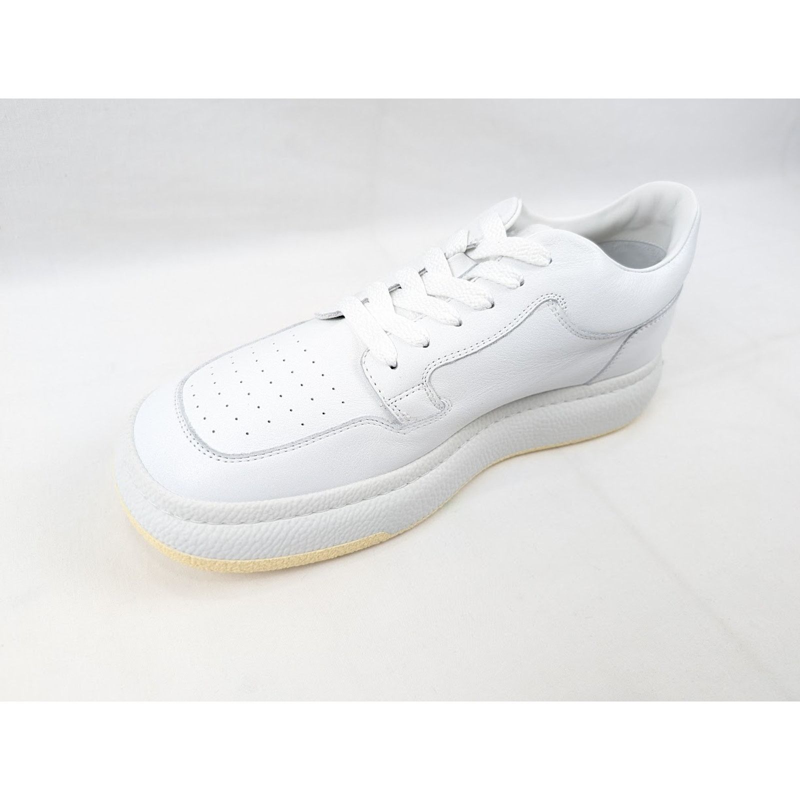 Maison Margiela o1rshd1 Q:2 / Low-Top Sneakers in White 44 Size US 11 / EU 44 - 8 Thumbnail