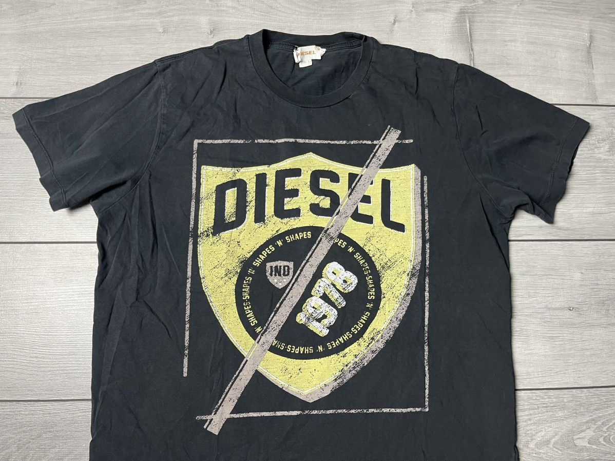 Diesel Diesel T-shirt shield logo size Large Size US L / EU 52-54 / 3 - 3 Thumbnail
