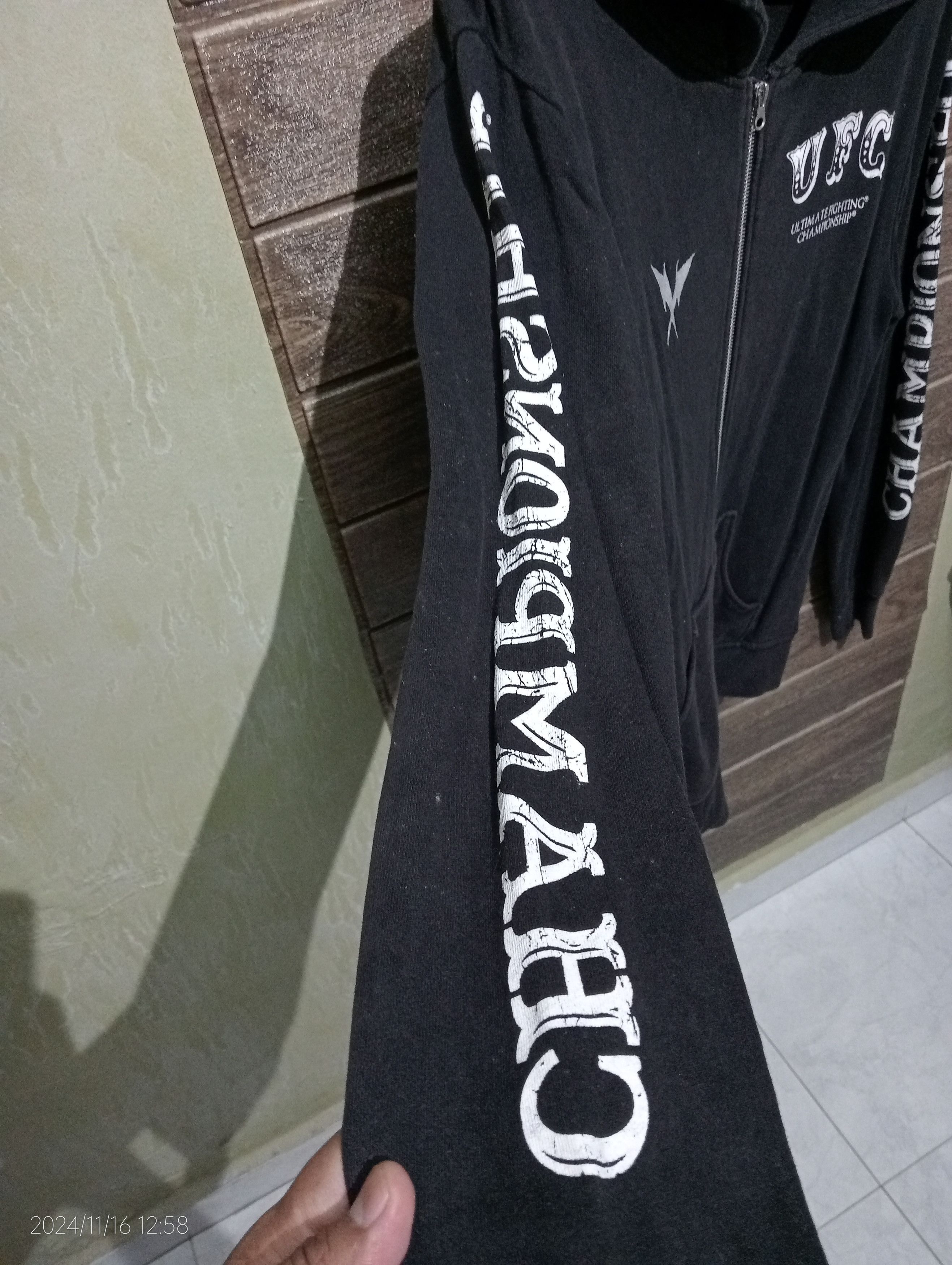 UFC Ultimate Fighting Championship Pullover Hoodie Size US M / EU 48-50 / 2 - 10 Thumbnail