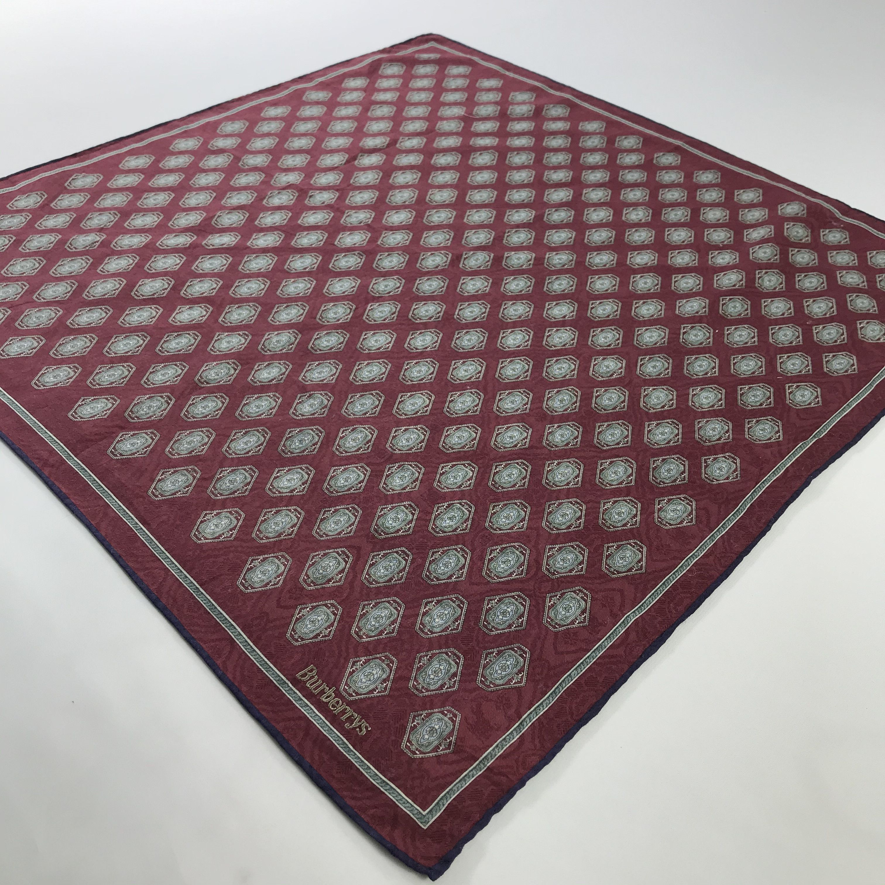 Burberry × Vintage Burberry Bandana / Handkerchief / Neckerchief - S1151 Size ONE SIZE - 2 Thumbnail
