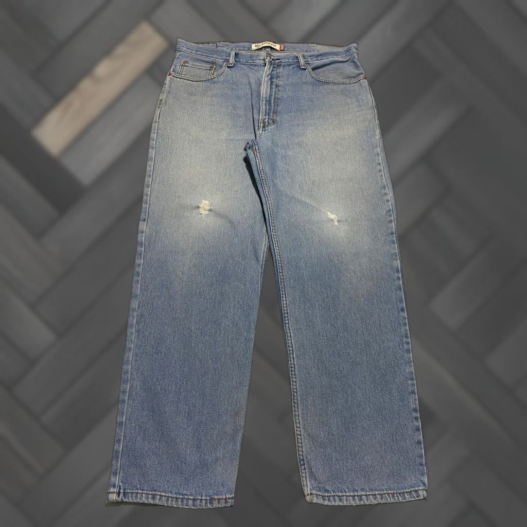 Levi's Levi's 550 Relaxed Fit Jeans Mens 38x30 Blue Light Wash Distressed Denim Size US 38 / EU 54 - 1 Thumbnail