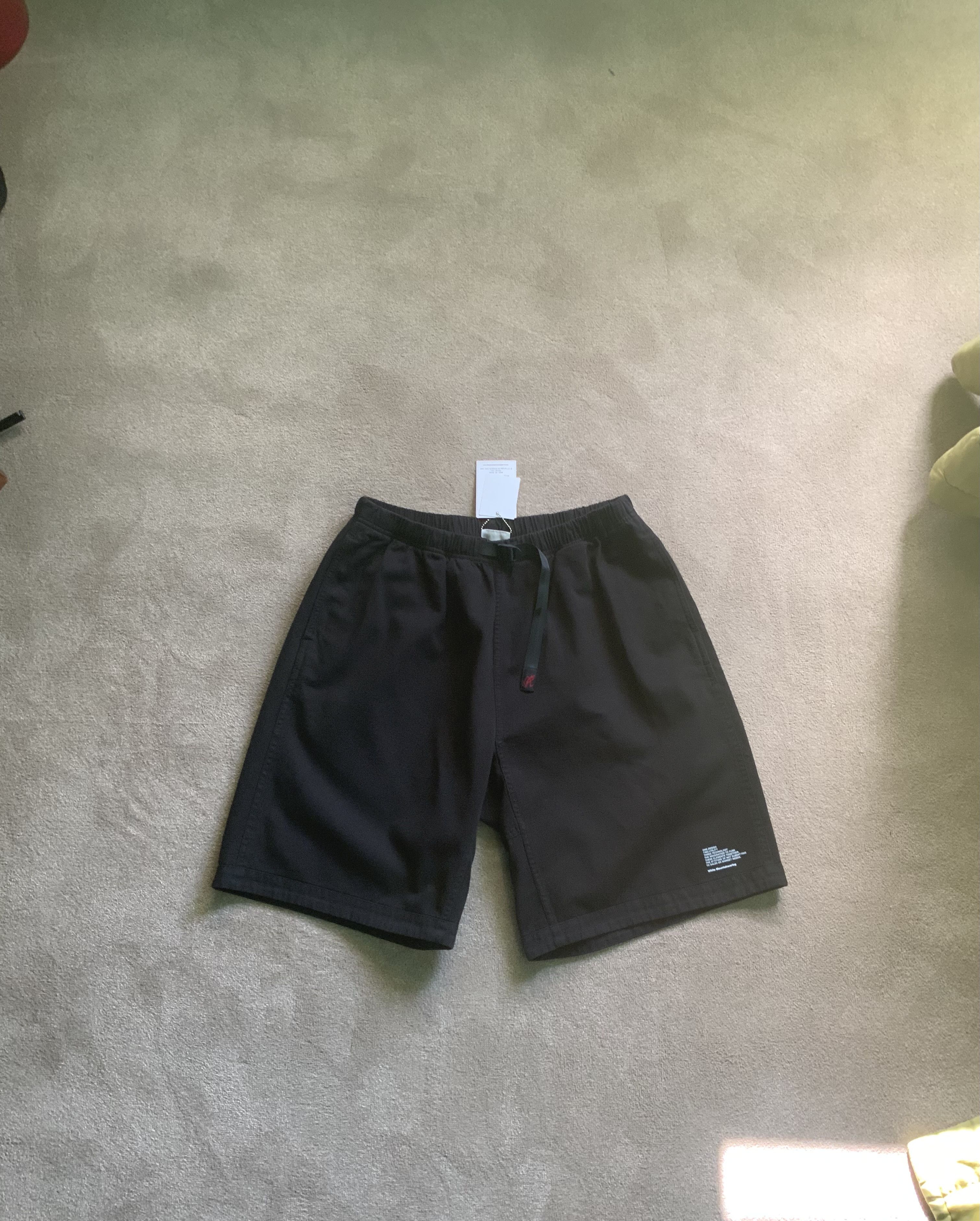 Gramicci Rare sold out Gramicci White Mountaineering Pleated shorts Size US 32 / EU 48 - 2 Thumbnail