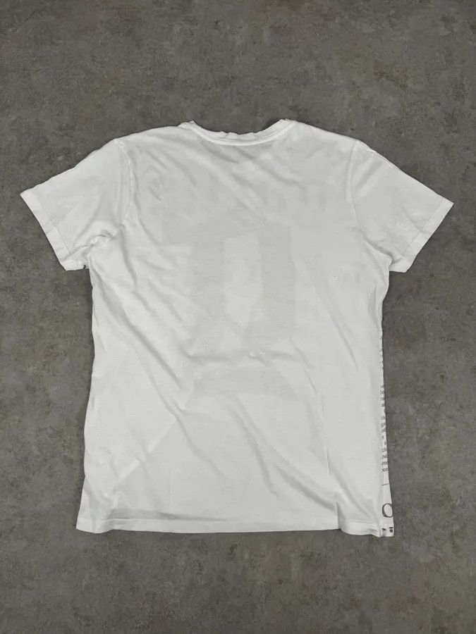 John Galliano SS2012 John Galliano White Newspaper G Print T-Shirt Size US M / EU 48-50 / 2 - 4 Thumbnail