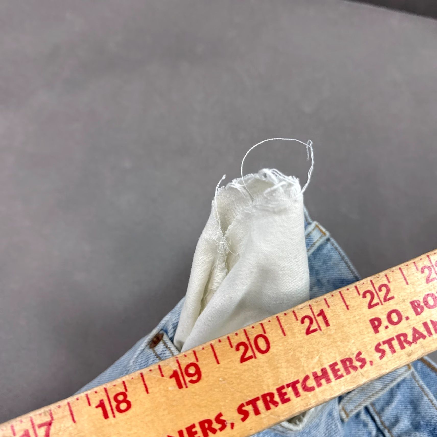 Levi's VINTAGE Levi's 550 Jeans Mens 34x34 90s Orange Tab Bleached Distressed Blue Pant Jeans Size US 34 / EU 50 - 5 Thumbnail