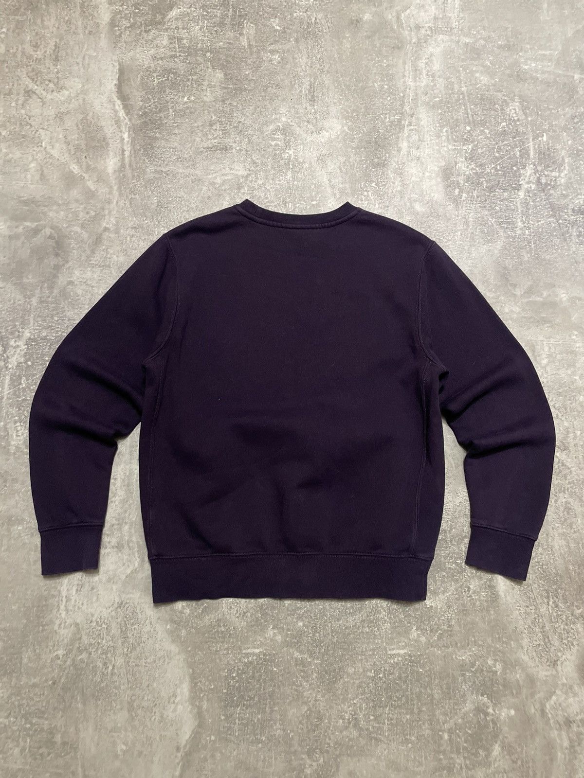 Nike Vintage Nike Basic Purple Sweatshirt Crewneck Size S Men’s Size US S / EU 44-46 / 1 - 11 Thumbnail