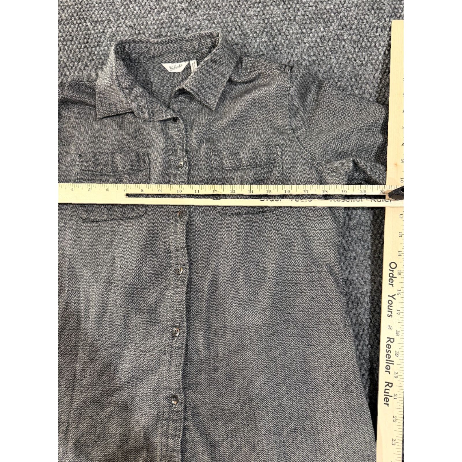 Vintage Woolrich Button-Up Shirt Womens Medium Gray Herringbone Long Sleeve Classic, Cotton, Lightweight, All Seasons, Casual, Regular, Gray Size M / US 6-8 / IT 42-44 - 4 Thumbnail