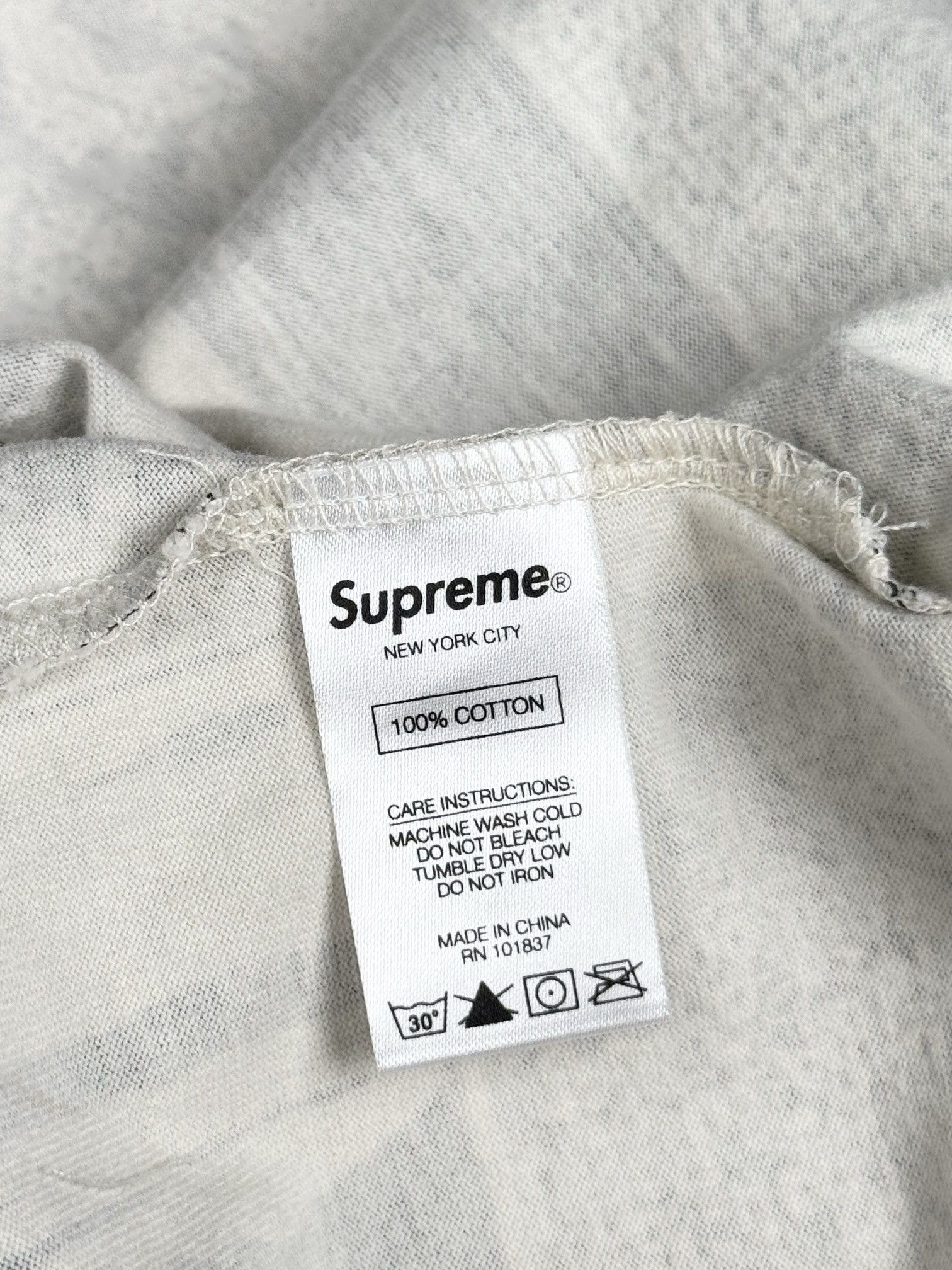 Supreme Salome stake tee L Size US L / EU 52-54 / 3 - 6 Thumbnail