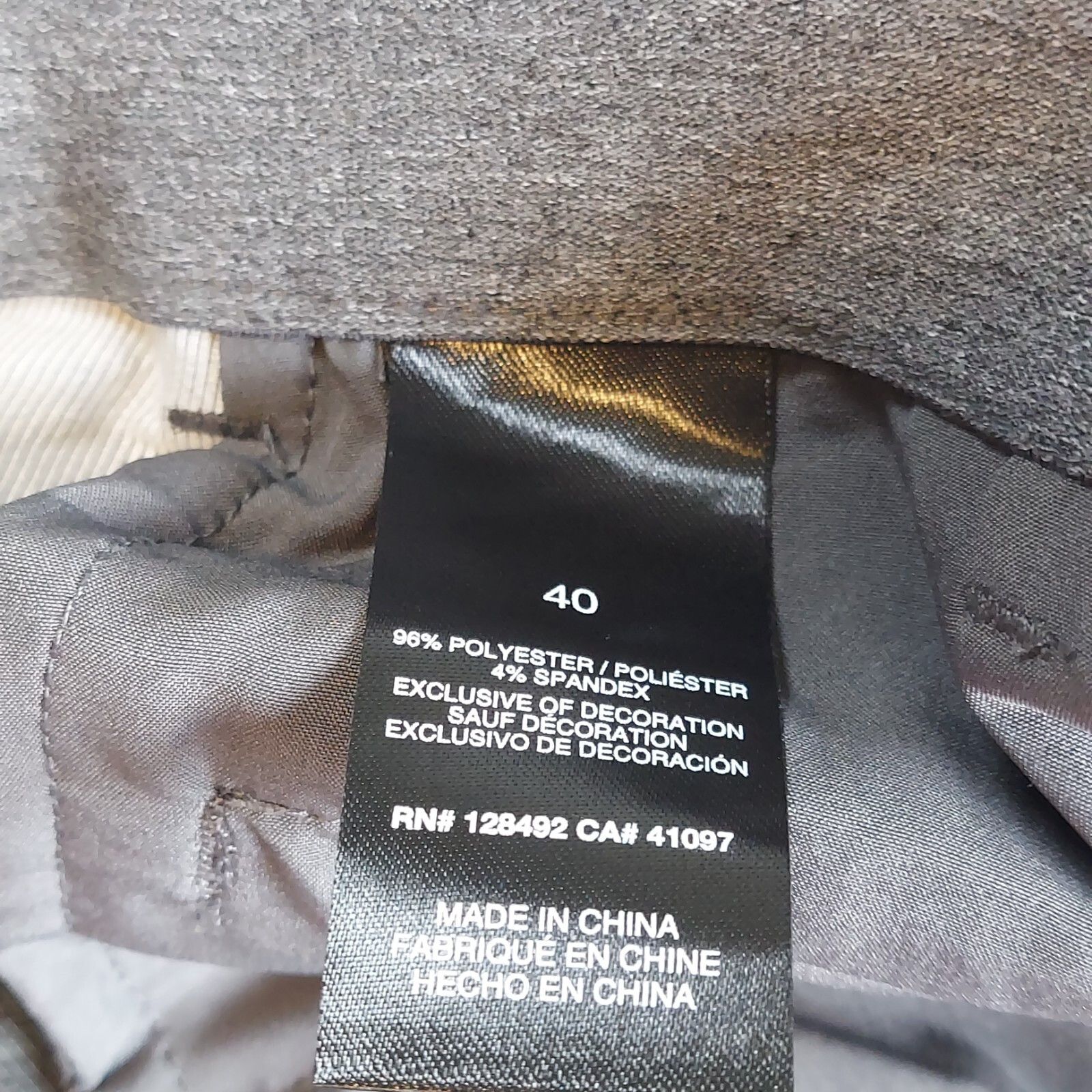 Greg Norman Greg Norman Men's Grey Cargo Golf Shorts Size 40 Size US 40 / EU 56 - 6 Thumbnail