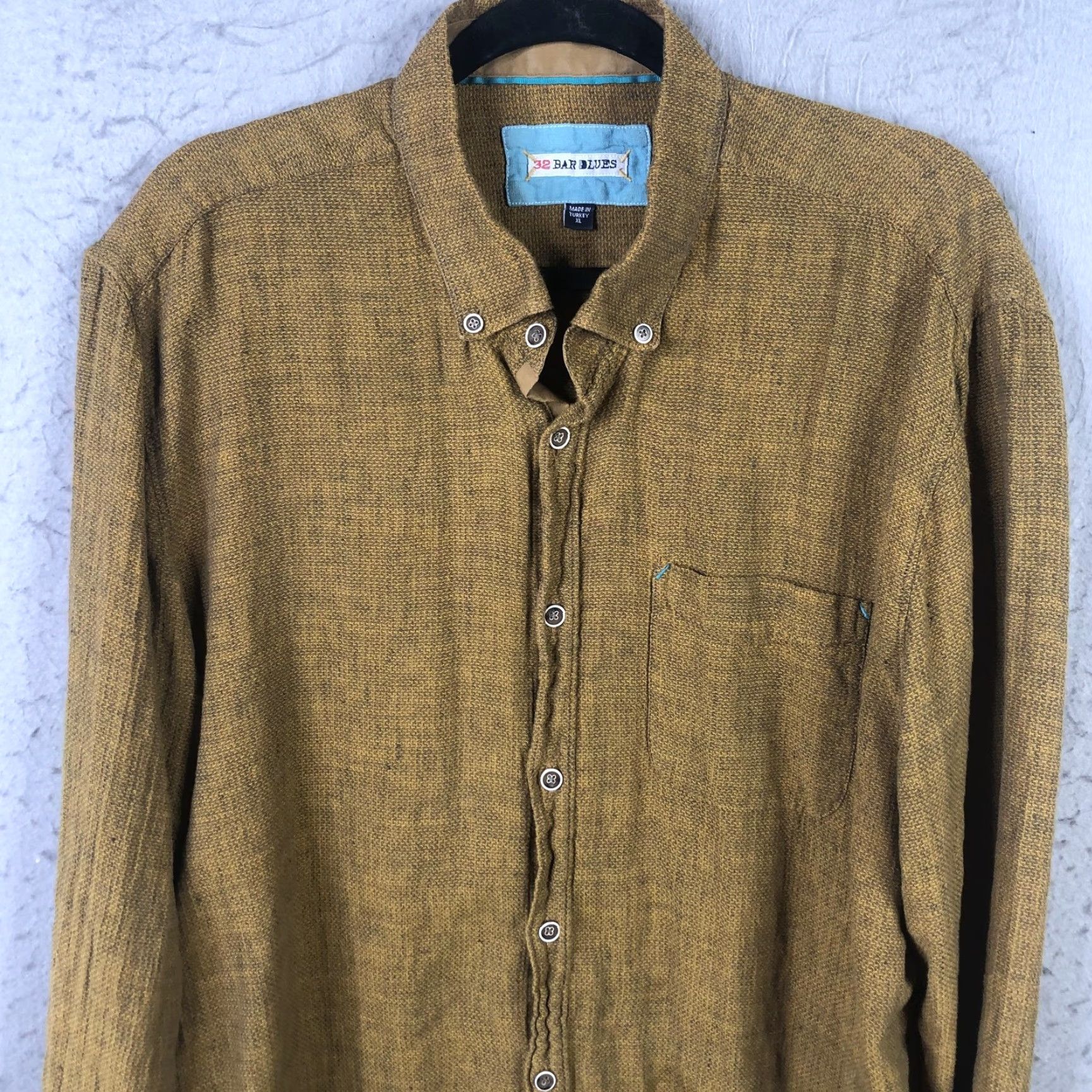 Vintage 32 Bar Blues Shirt Mens XL Gold Textured Woven Long Sleeve Button Front Casual Size US XL / EU 56 / 4 - 6 Thumbnail