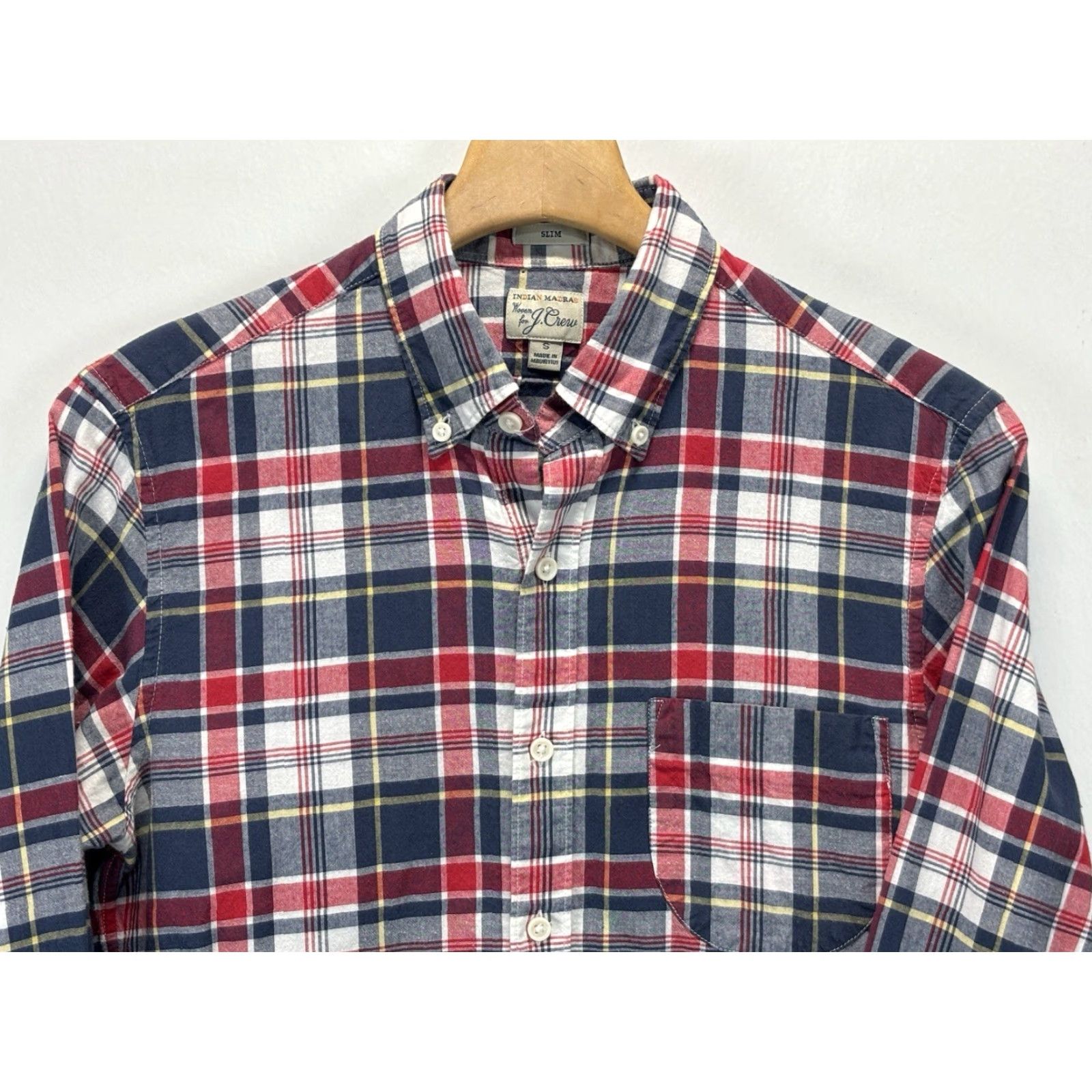 J.Crew J.CREW Lightweight Button-Up Shirt Mens Small Blue Red Madras Plaid Chambray Preppy Regular Fit Size US S / EU 44-46 / 1 - 2 Thumbnail