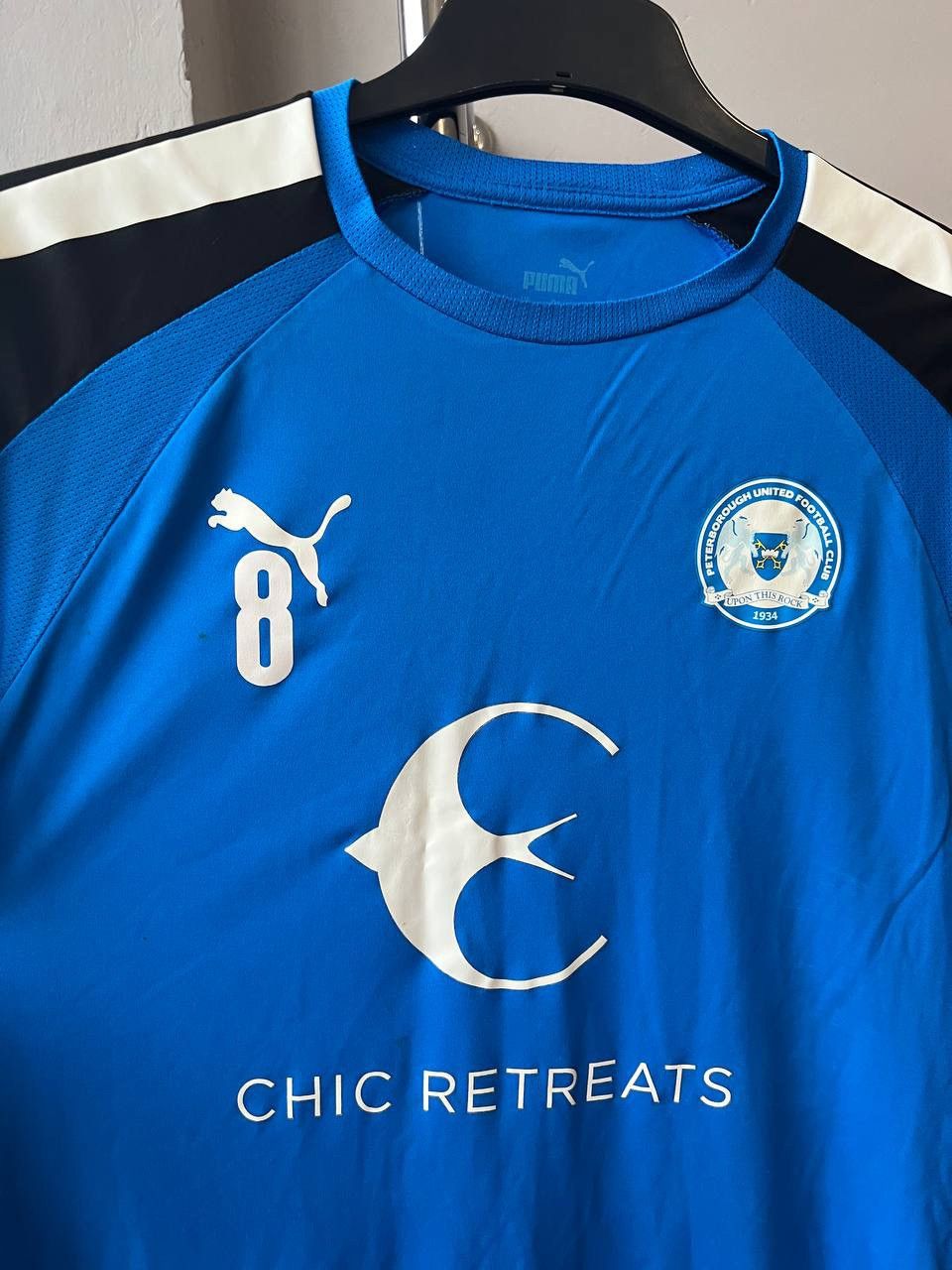 Puma 2020/21 PETERBOROUGH UNITED TRAINING SOCCER JERSEY SHIRT M Size US M / EU 48-50 / 2 - 3 Thumbnail