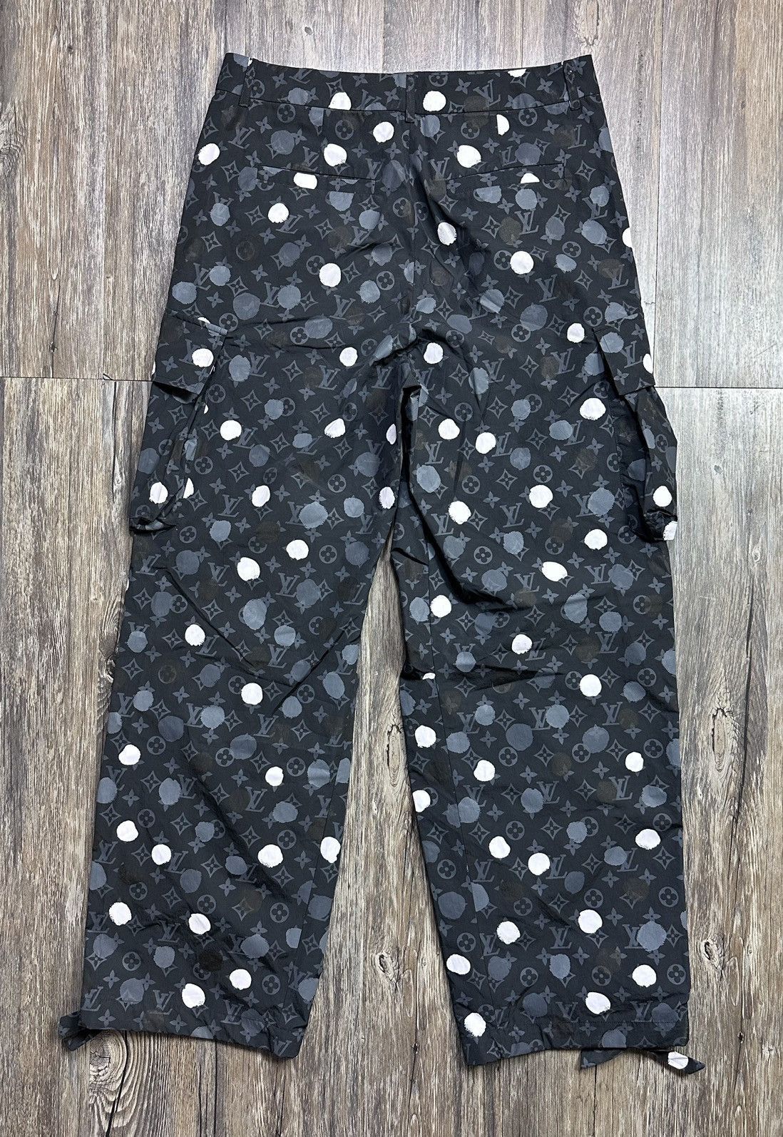 Louis Vuitton X Yayoi Kusama Paint Cargo