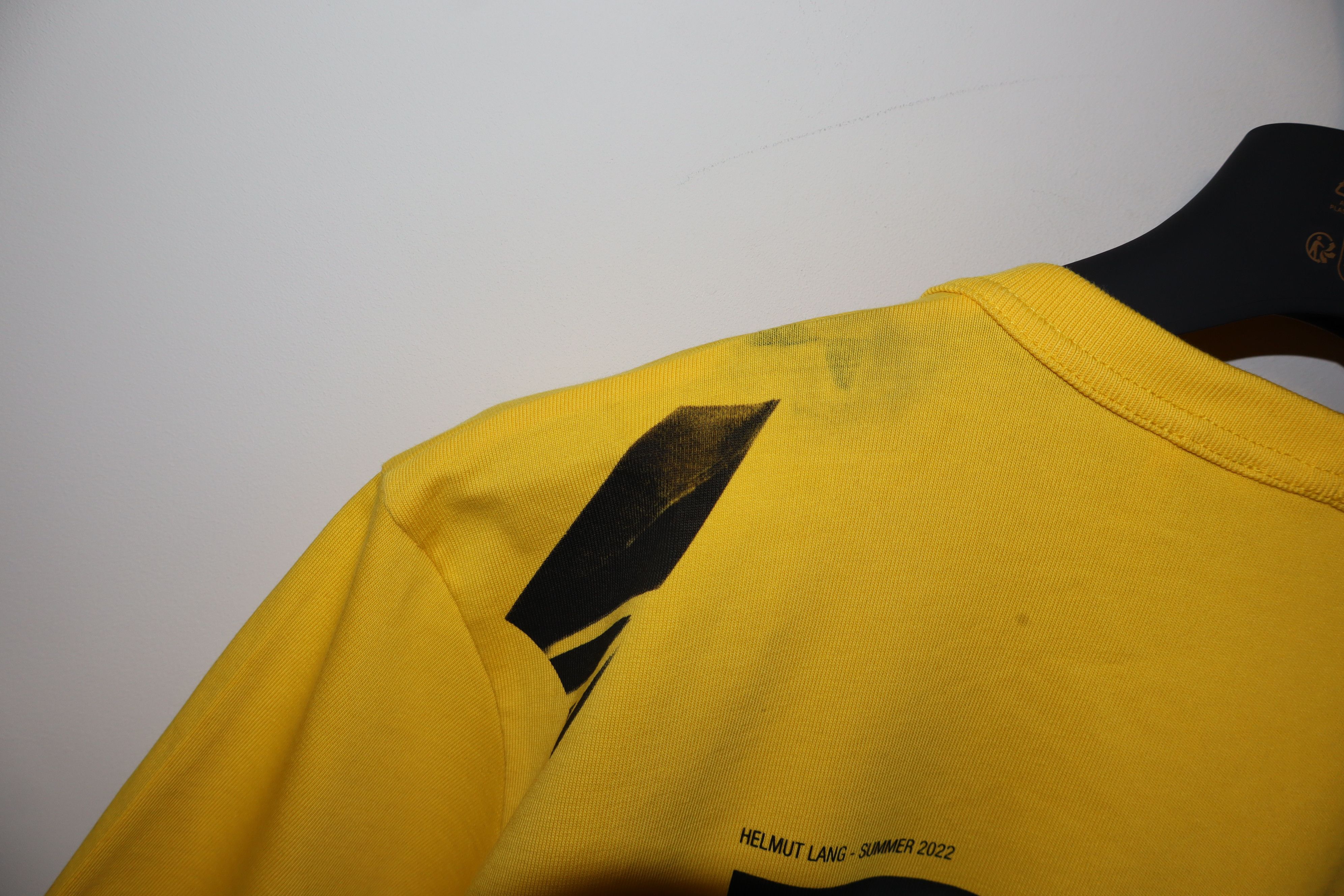 Helmut Lang NYC logo tshirt Size US L / EU 52-54 / 3 - 10 Thumbnail