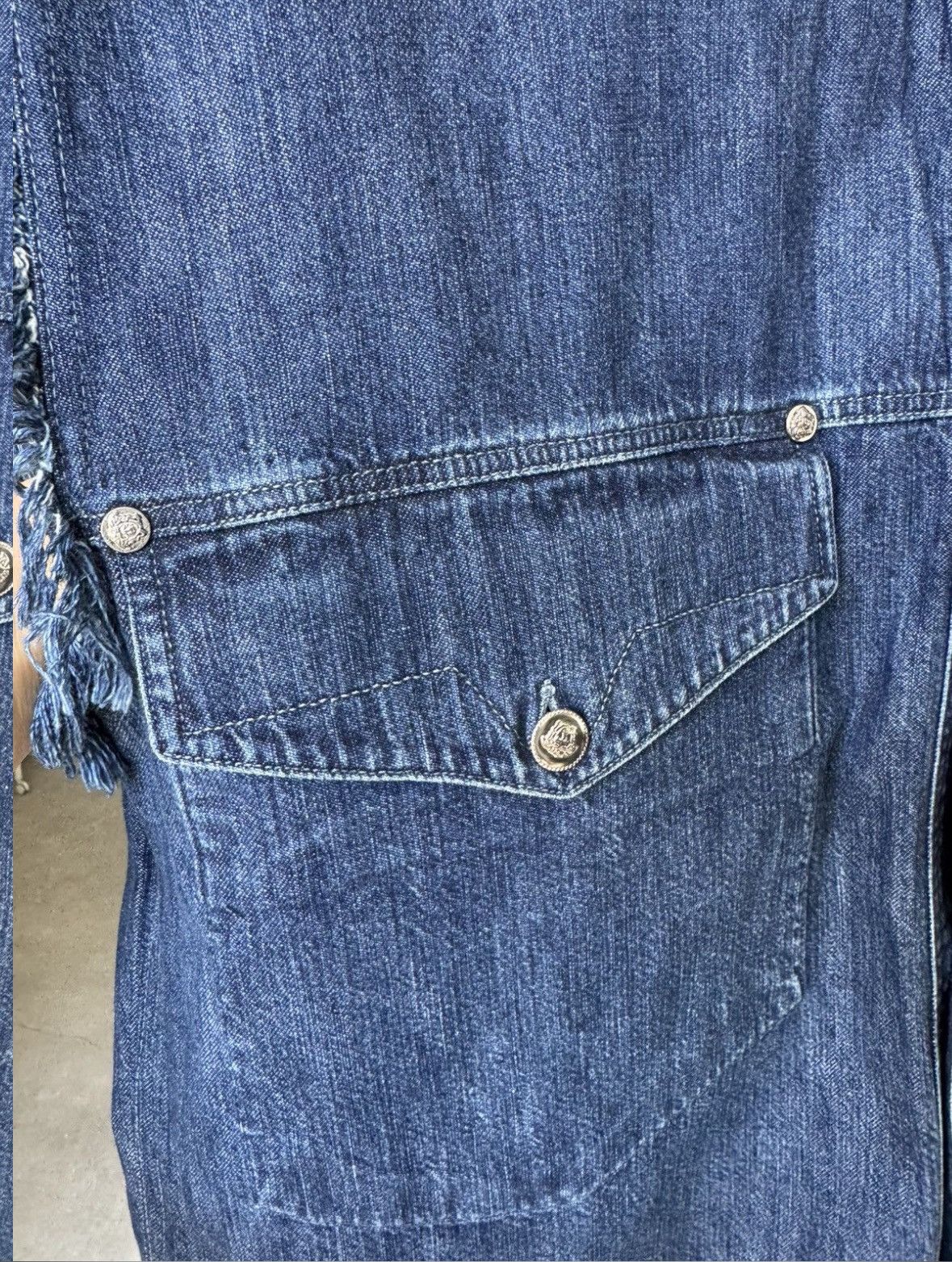 Versace Vintage Versace Denim Vest Size US L / EU 52-54 / 3 - 5 Thumbnail
