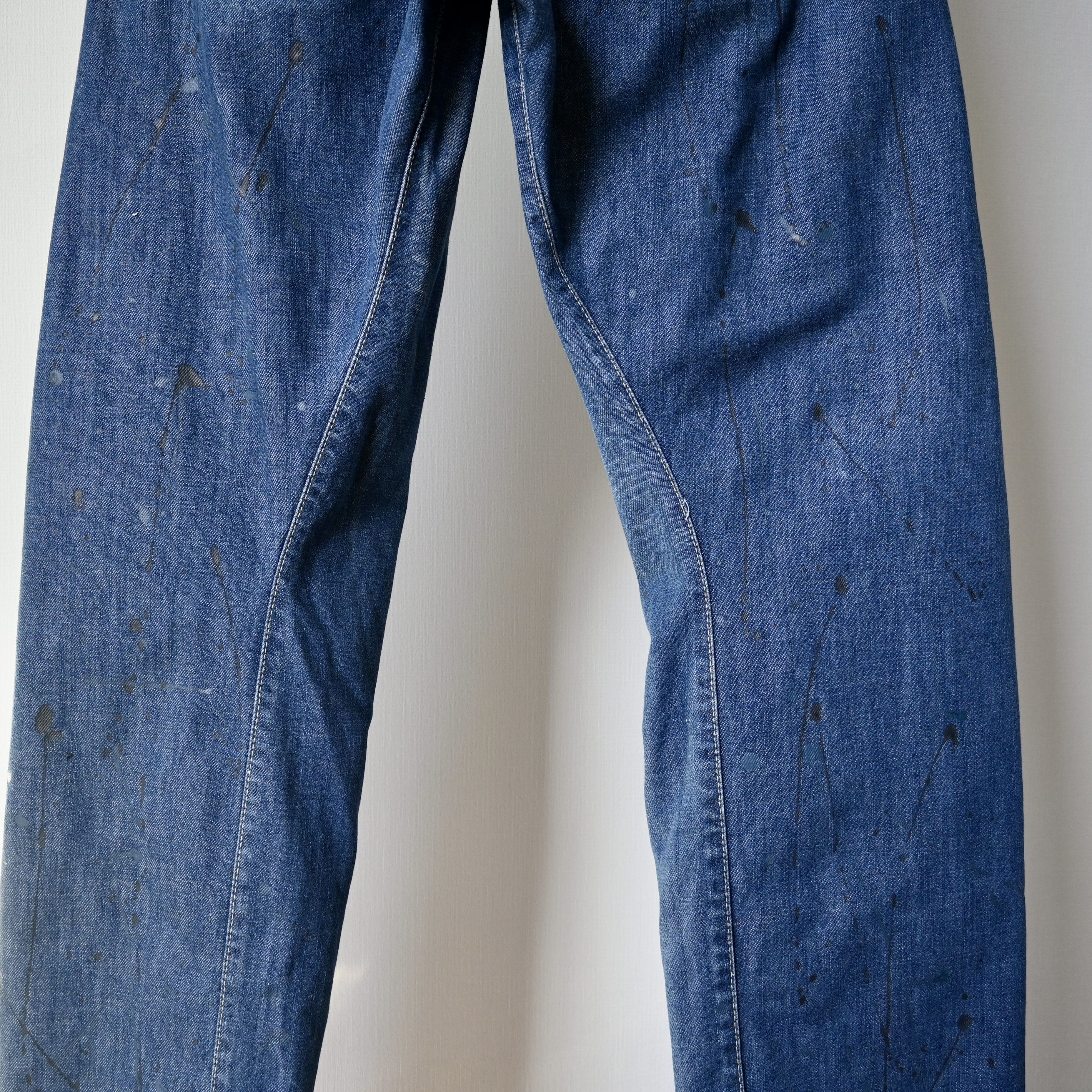 Levi's RARE, 2000s Levi's Europe 3D cut painted jeans, 30 x 32 Size US 30 / EU 46 - 3 Thumbnail