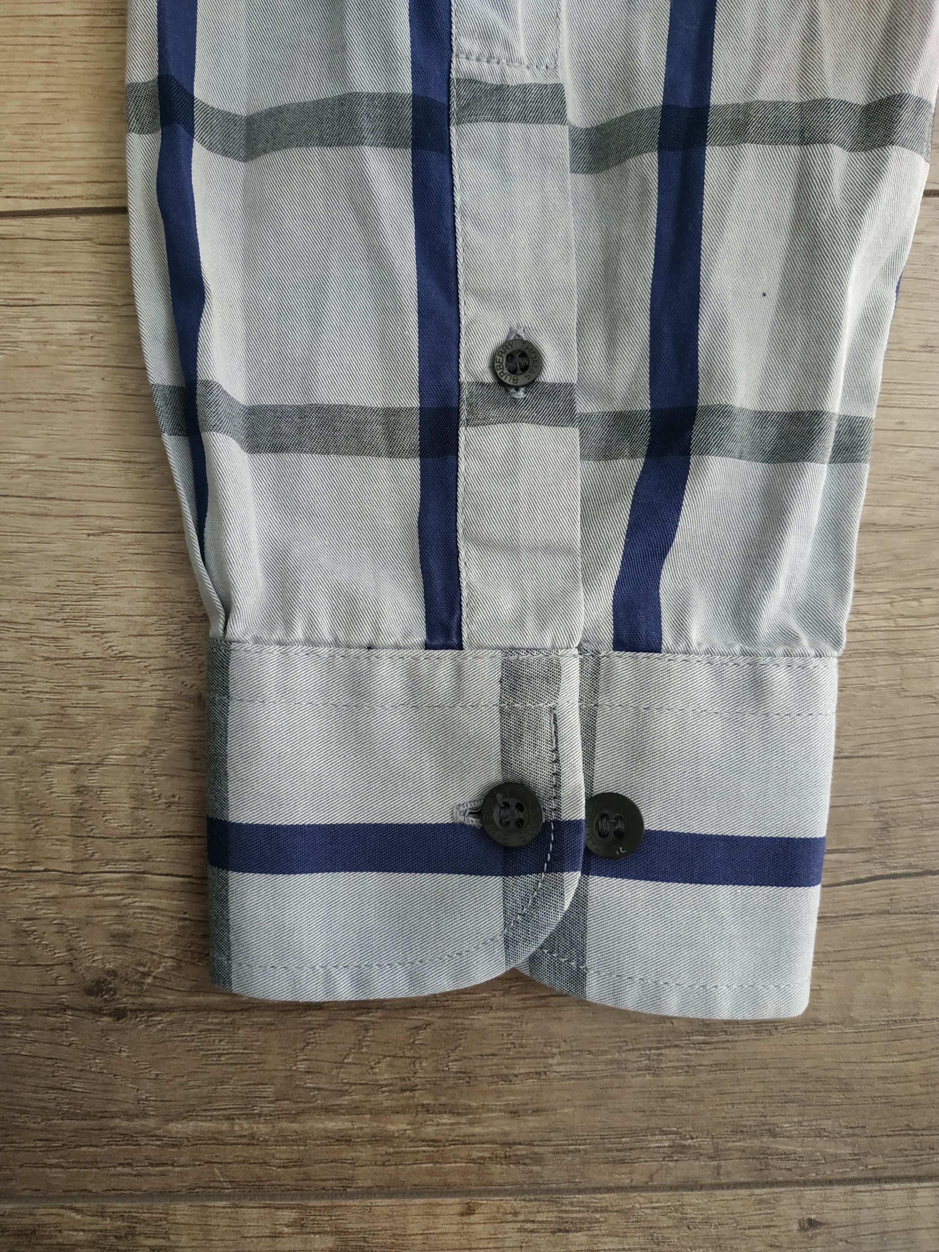 Burberry Burberry Men's Vintage 90's Checkered Button Up Shirt, s. XL Size US XL / EU 56 / 4 - 9 Thumbnail