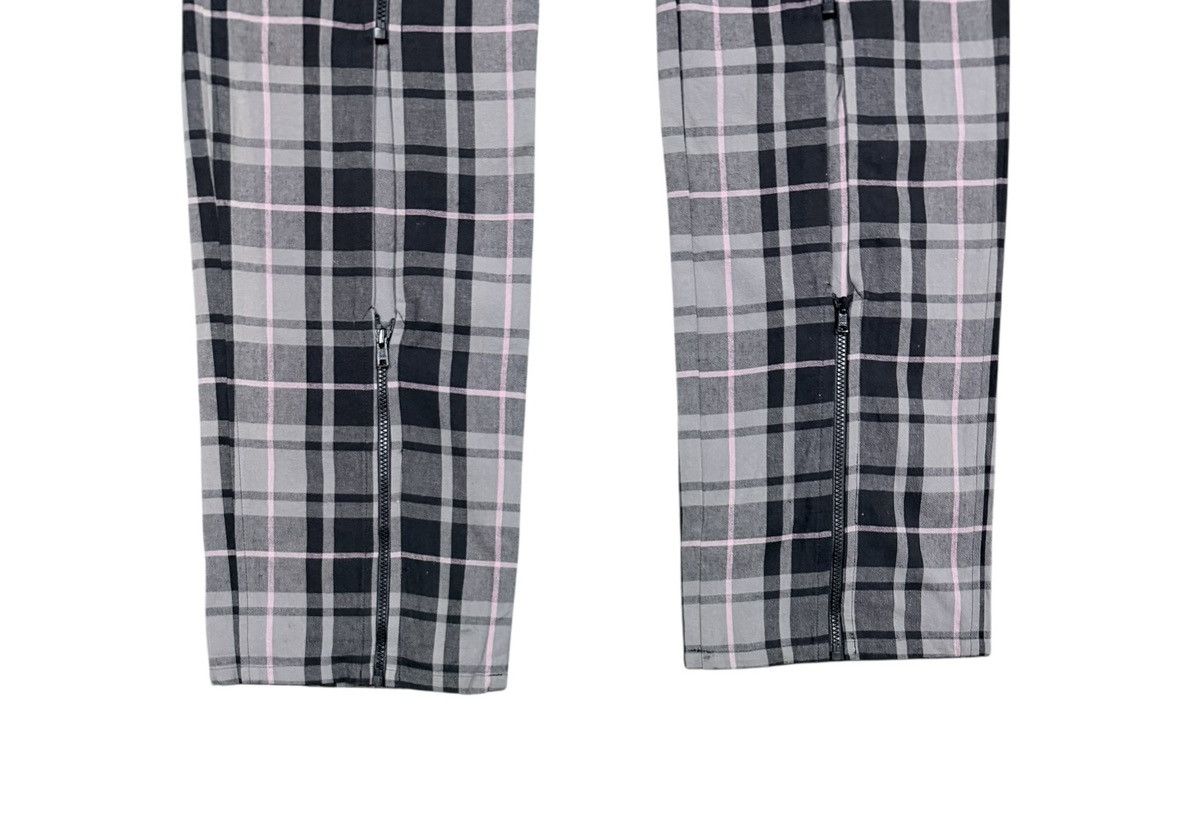 Montage Vtg🔥Montage Zipper Fatigue Pocket Tartan Pants Size US 33 - 11 Thumbnail